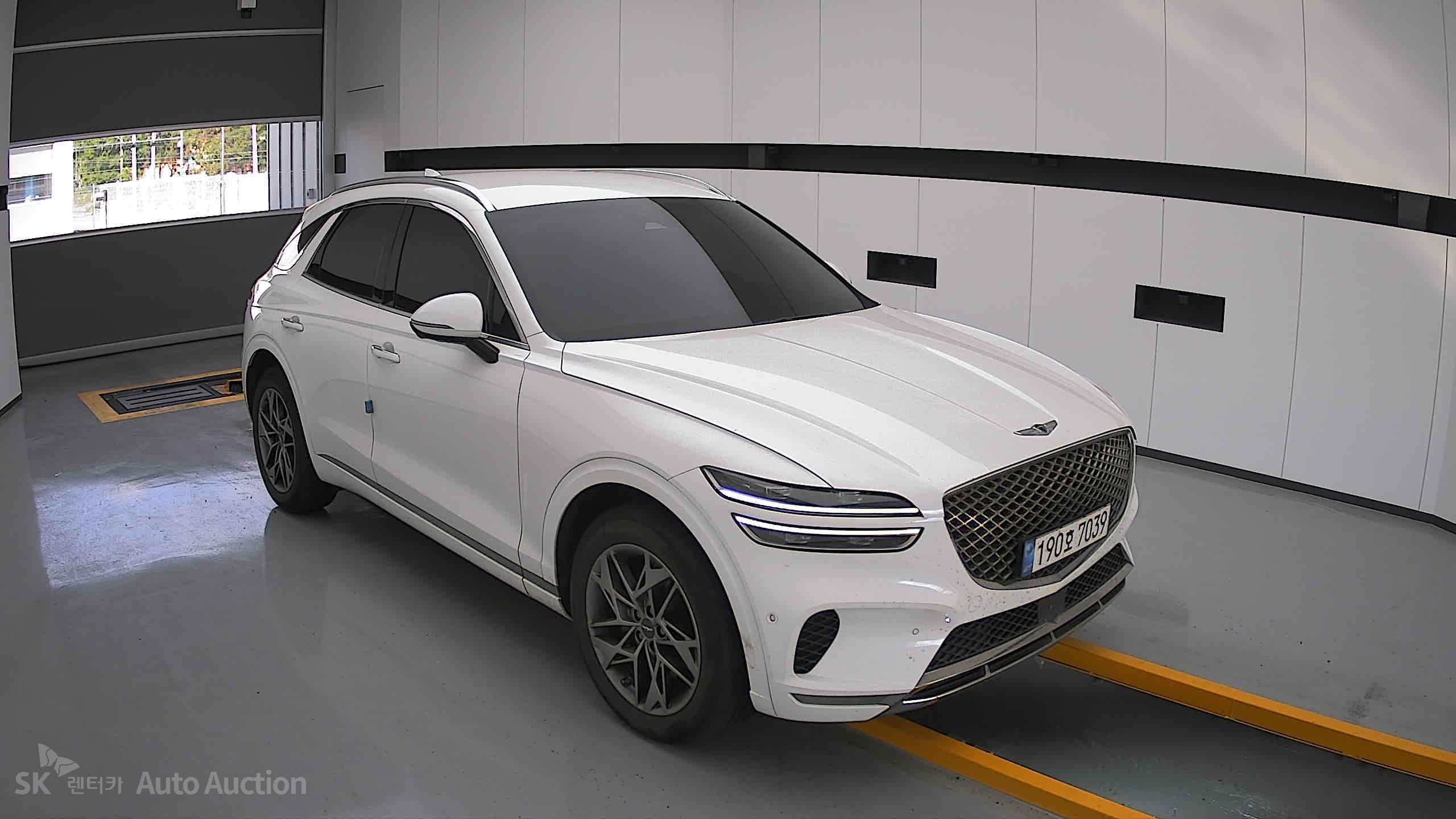 2022 - genesis gv70