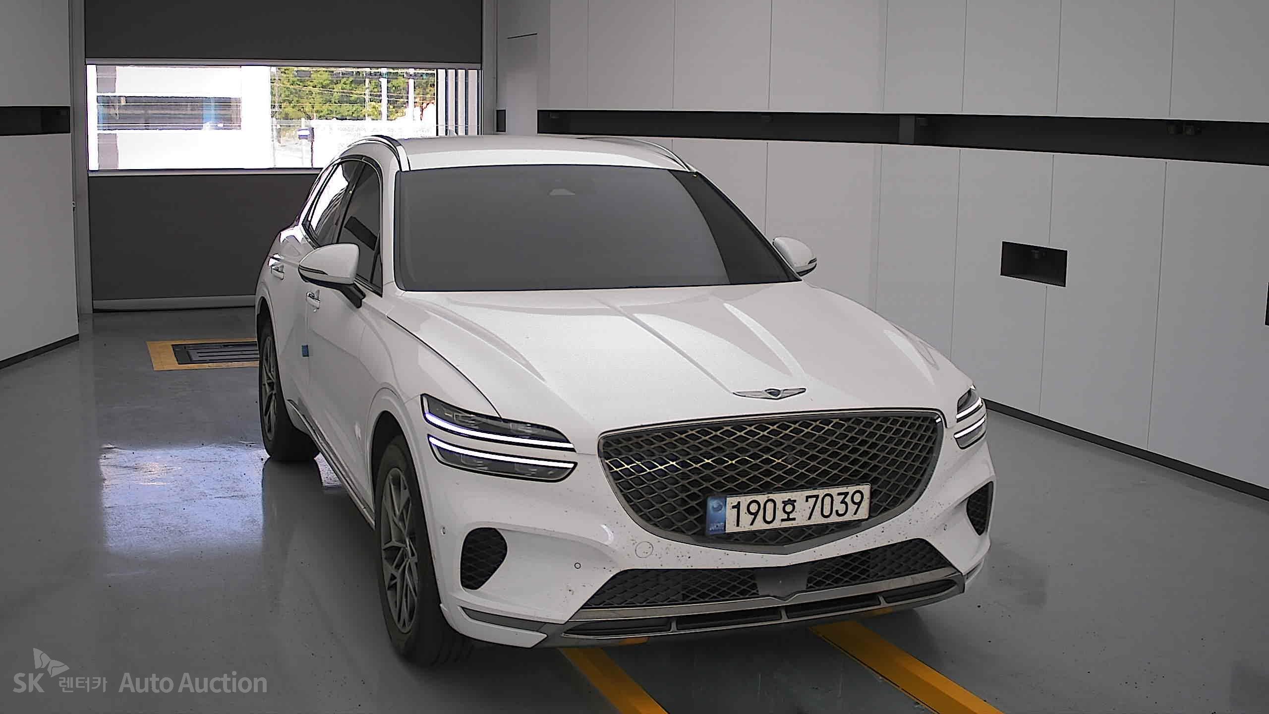 2022 - genesis gv70