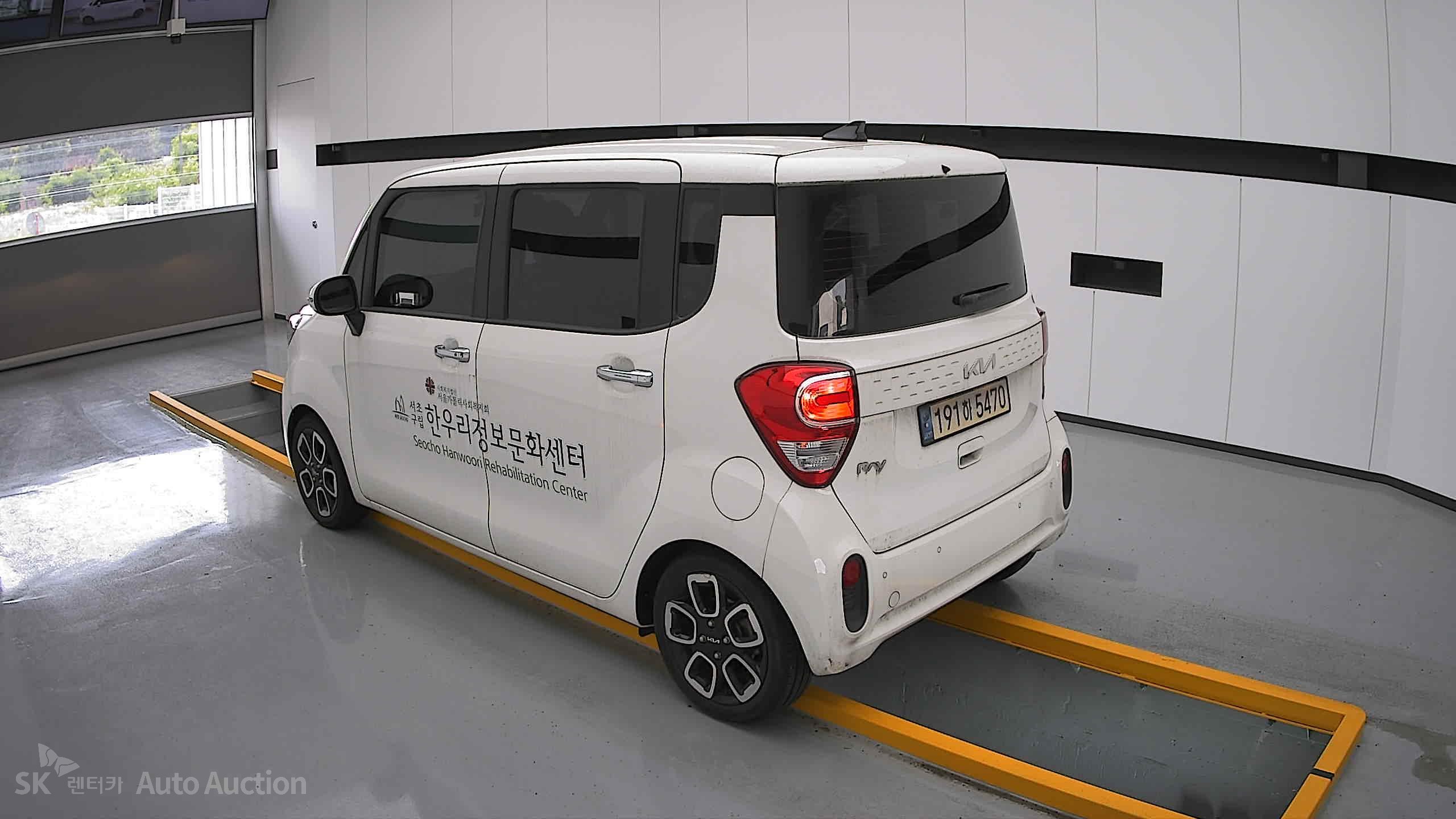 2022 - kia ray