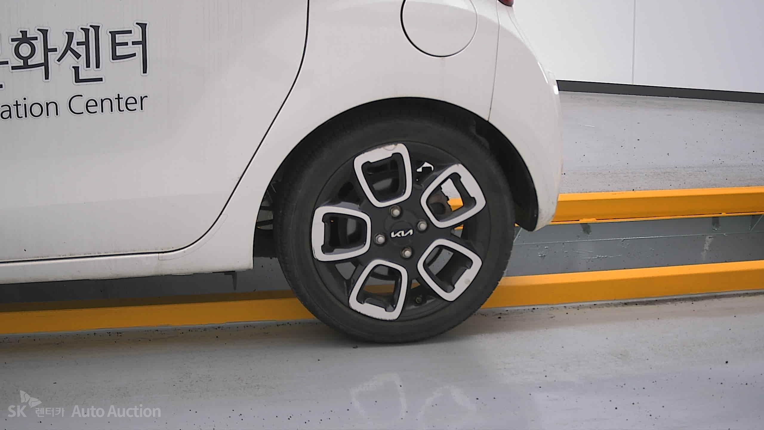 2022 - kia ray