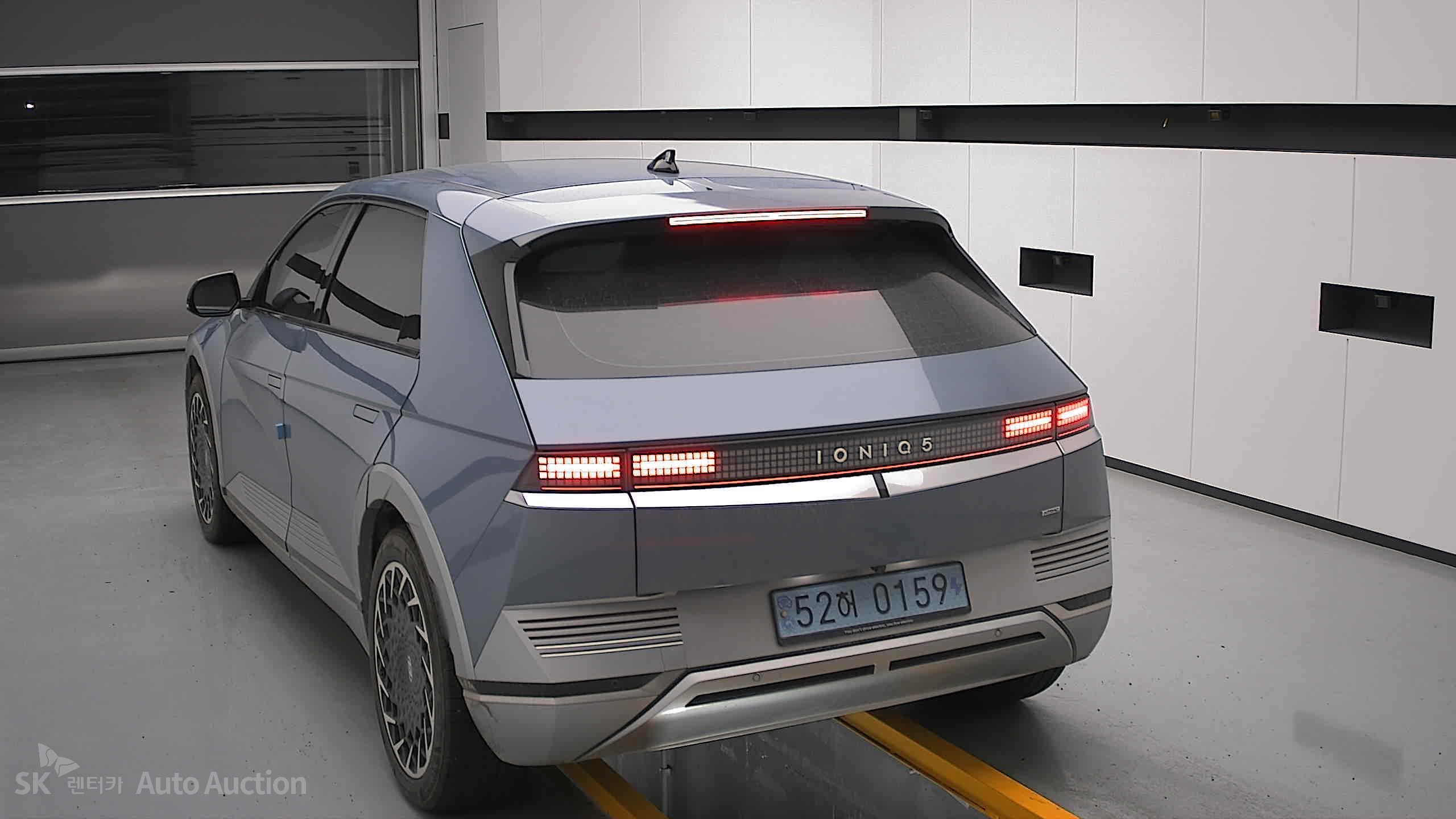 2022 - hyundai ioniq