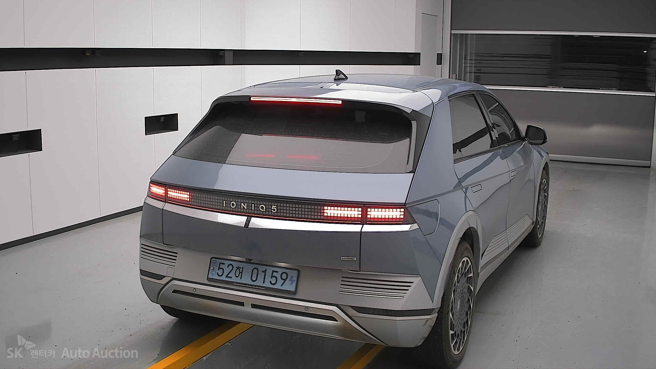 2022 - hyundai ioniq