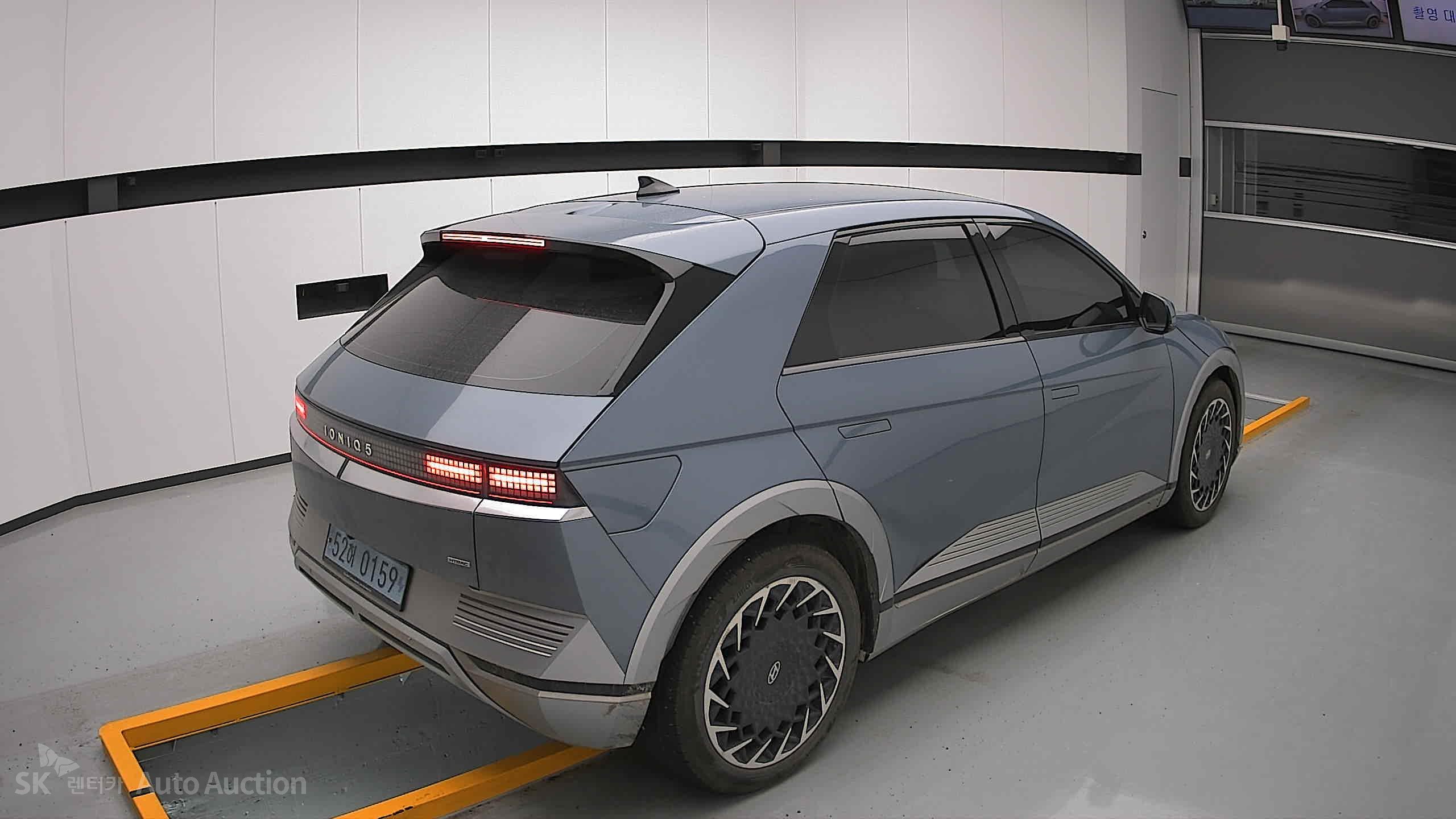 2022 - hyundai ioniq