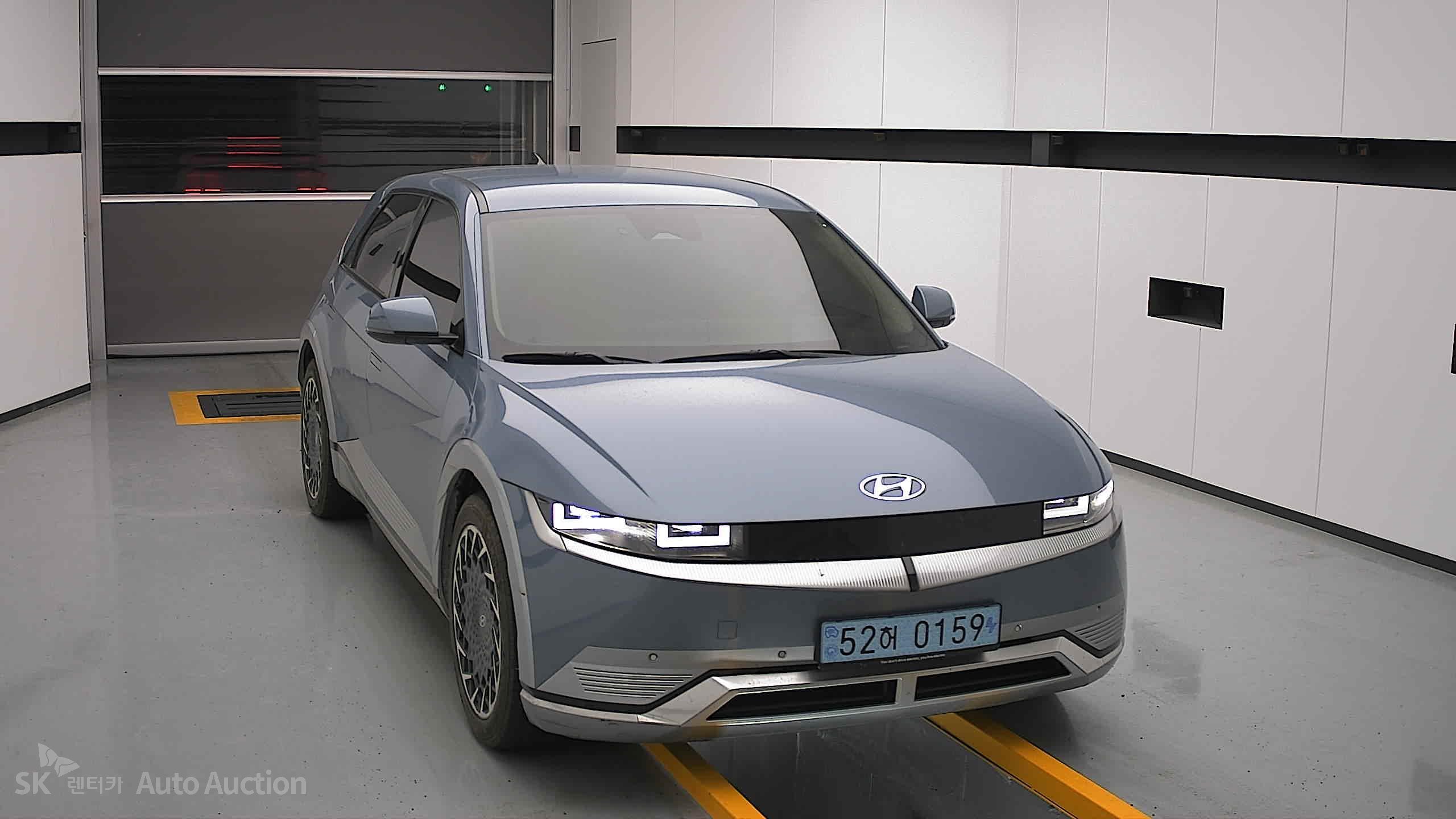 2022 - hyundai ioniq