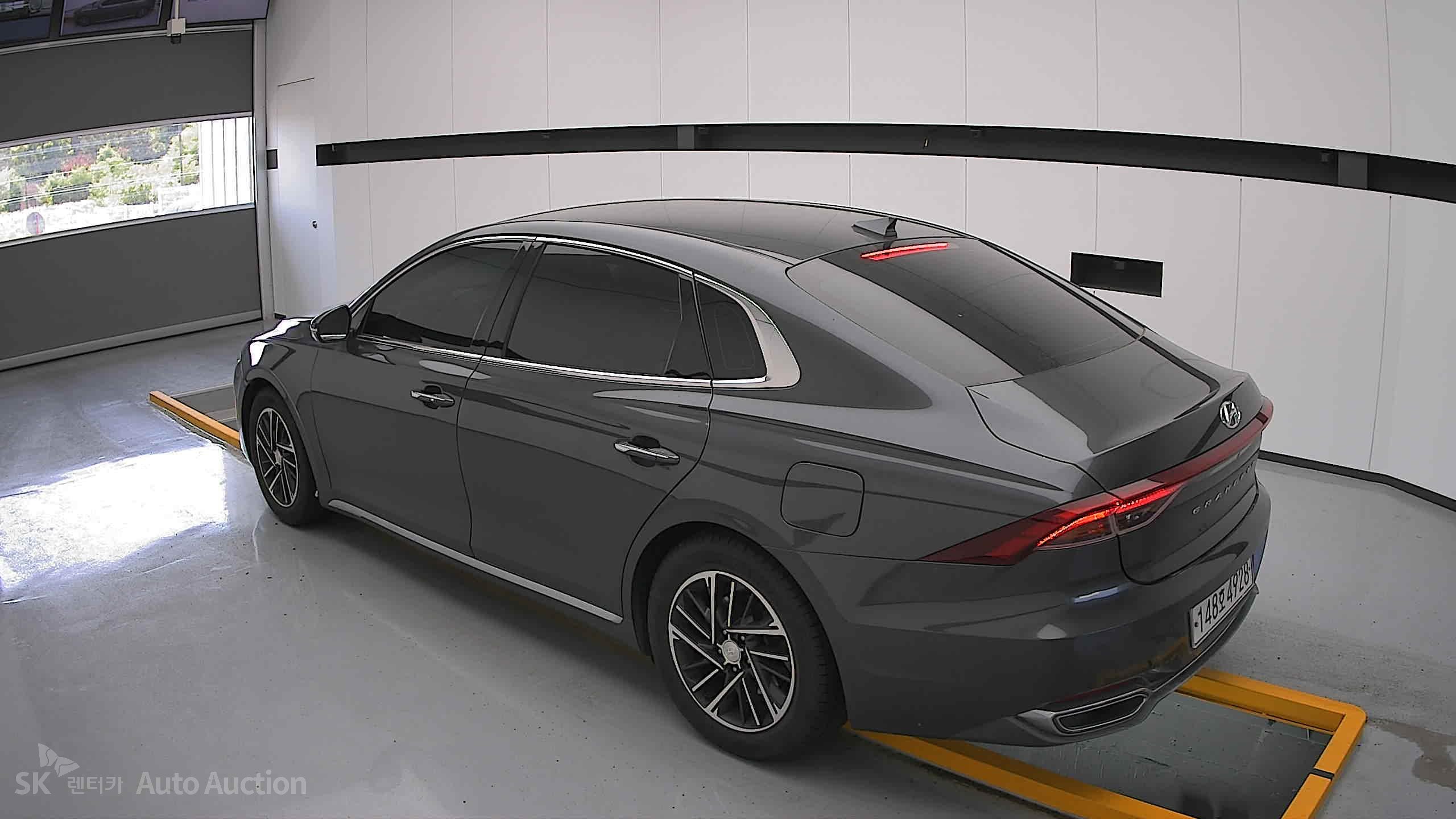 2022 - hyundai grandeur