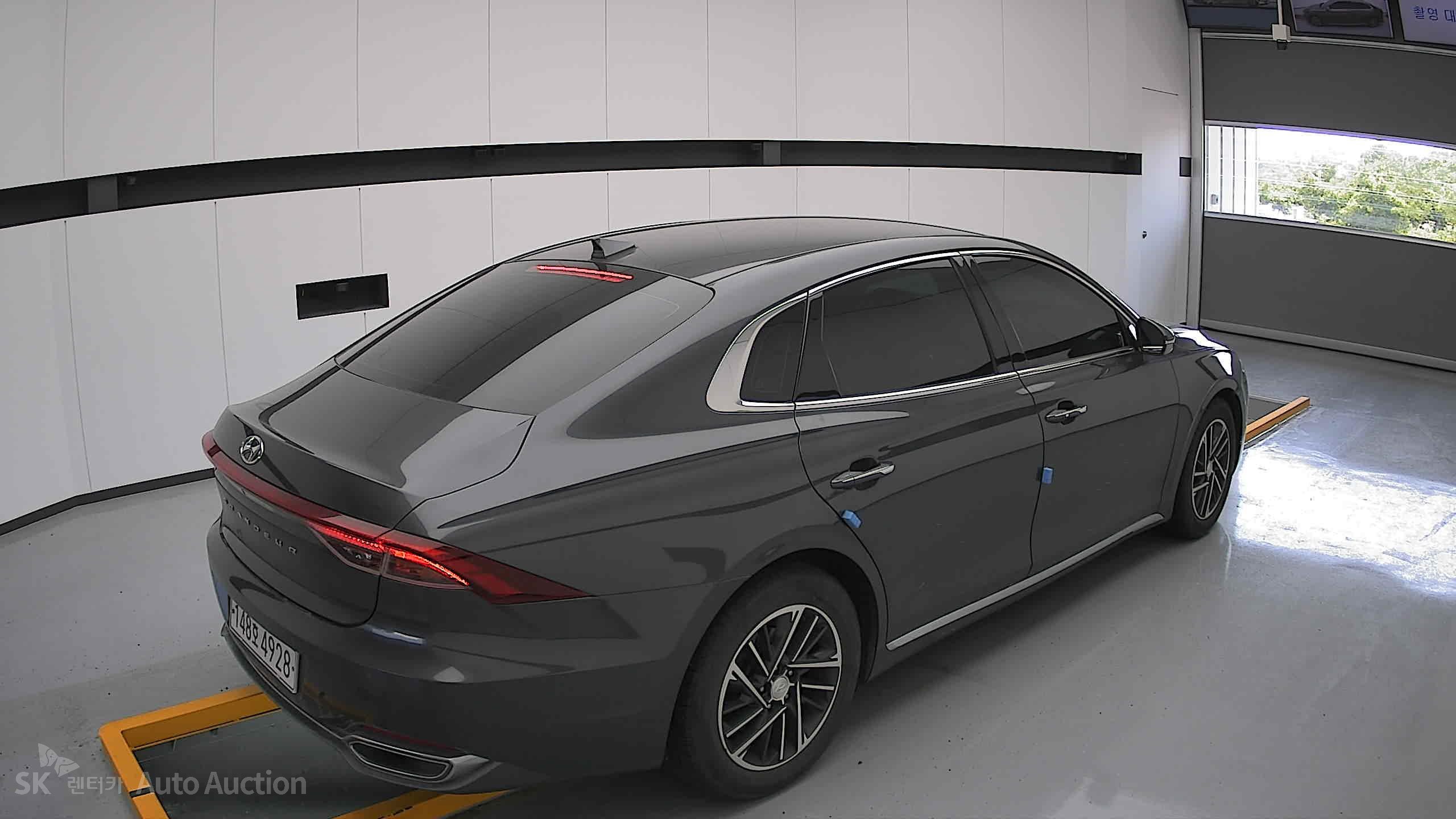 2022 - hyundai grandeur