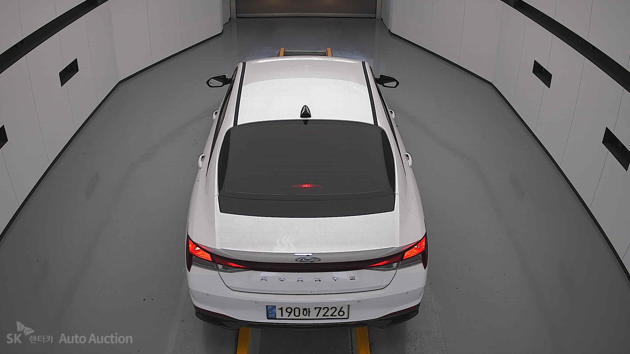 2023 - hyundai avante