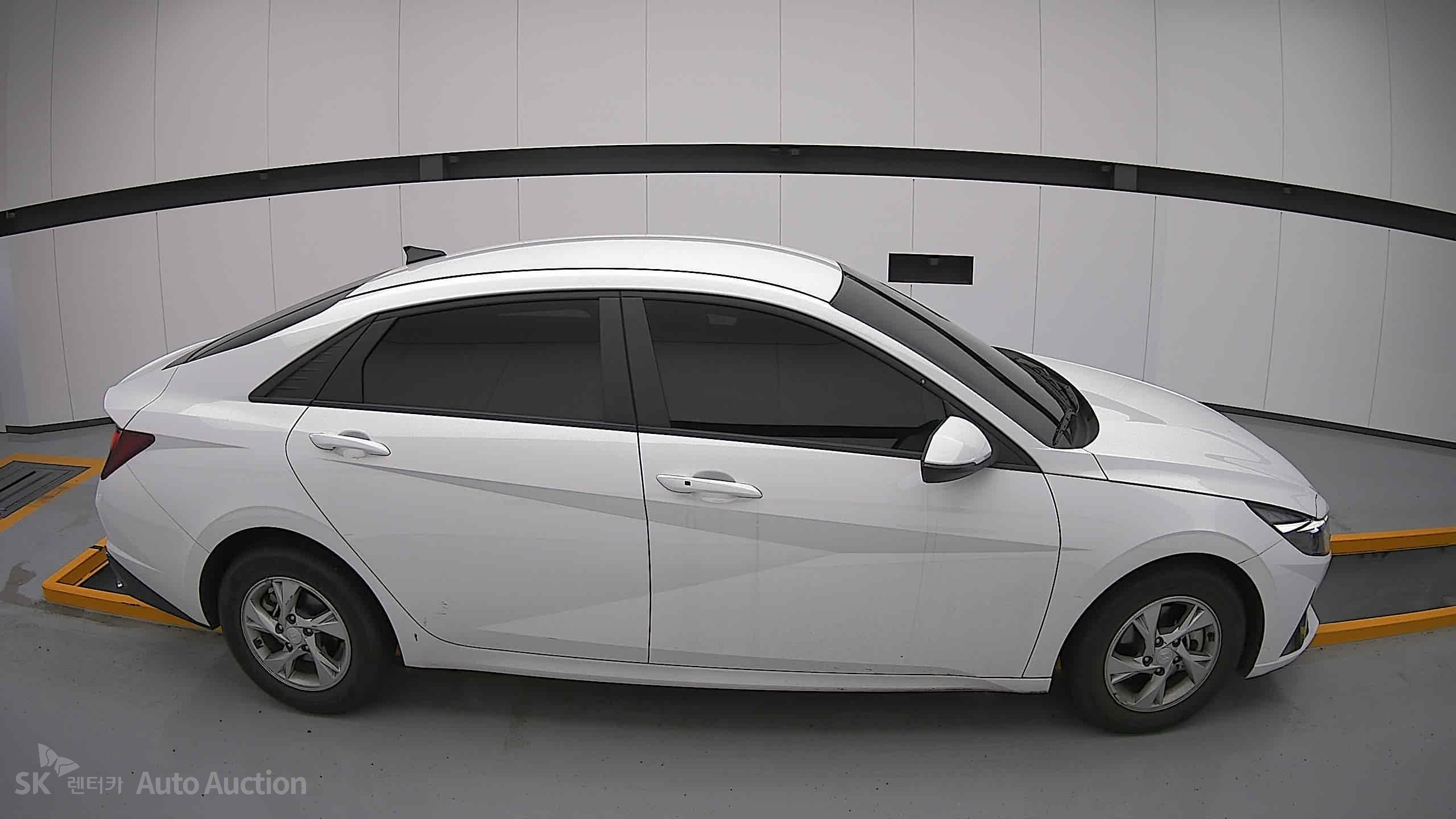 2023 - hyundai avante