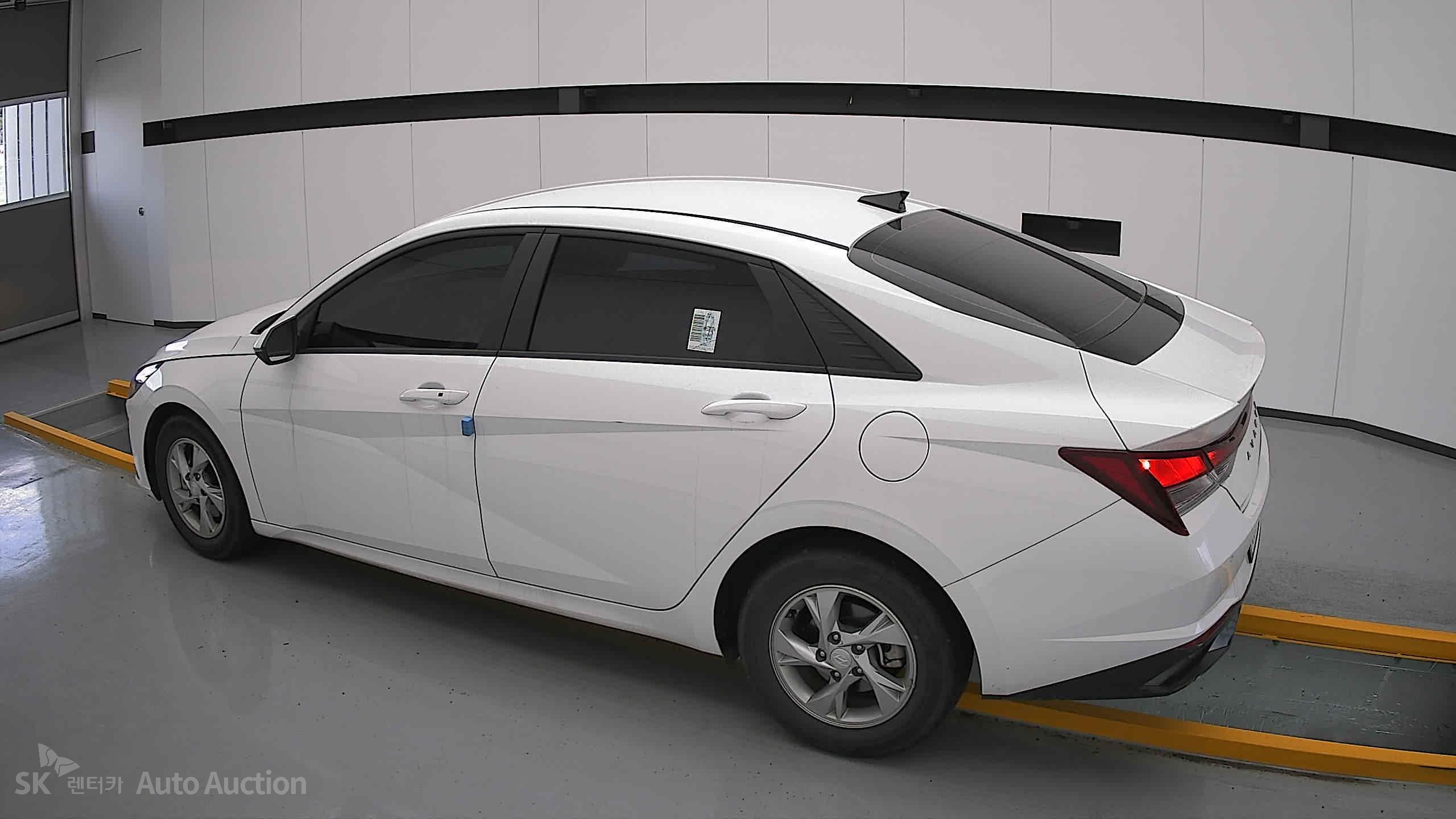 2023 - hyundai avante