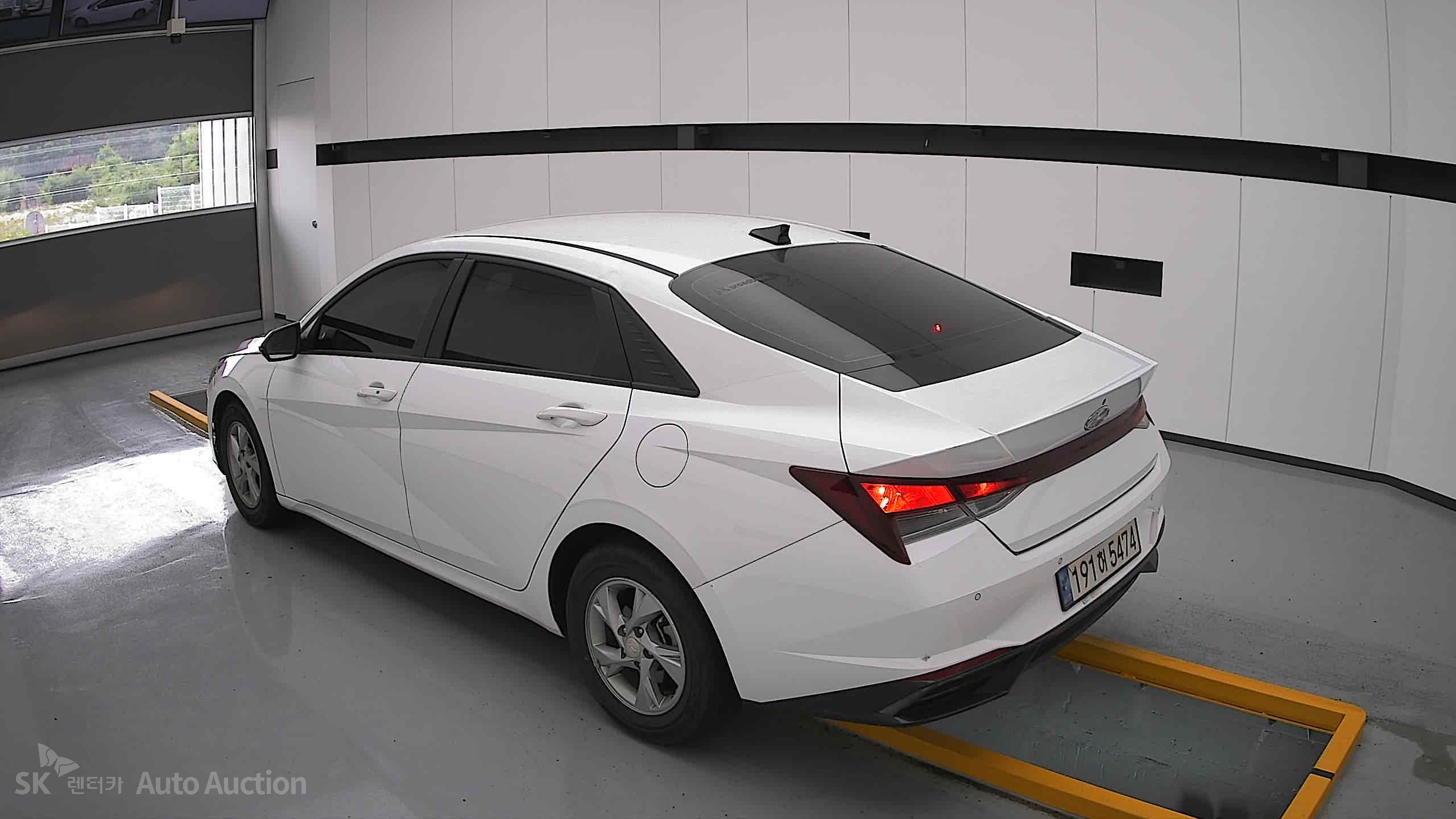 2023 - hyundai avante