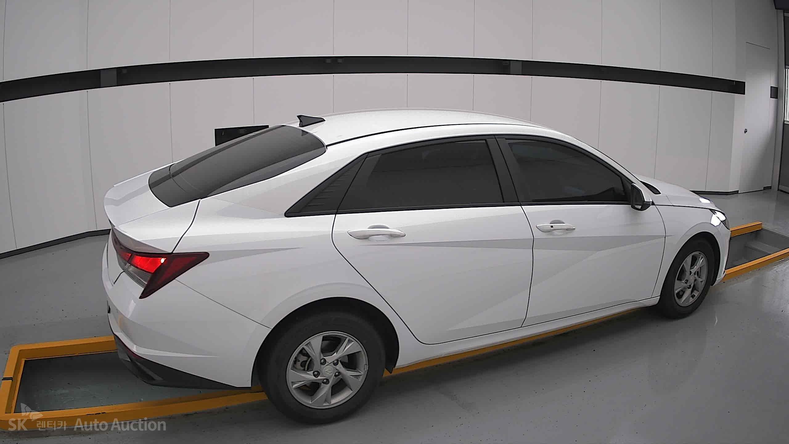 2023 - hyundai avante