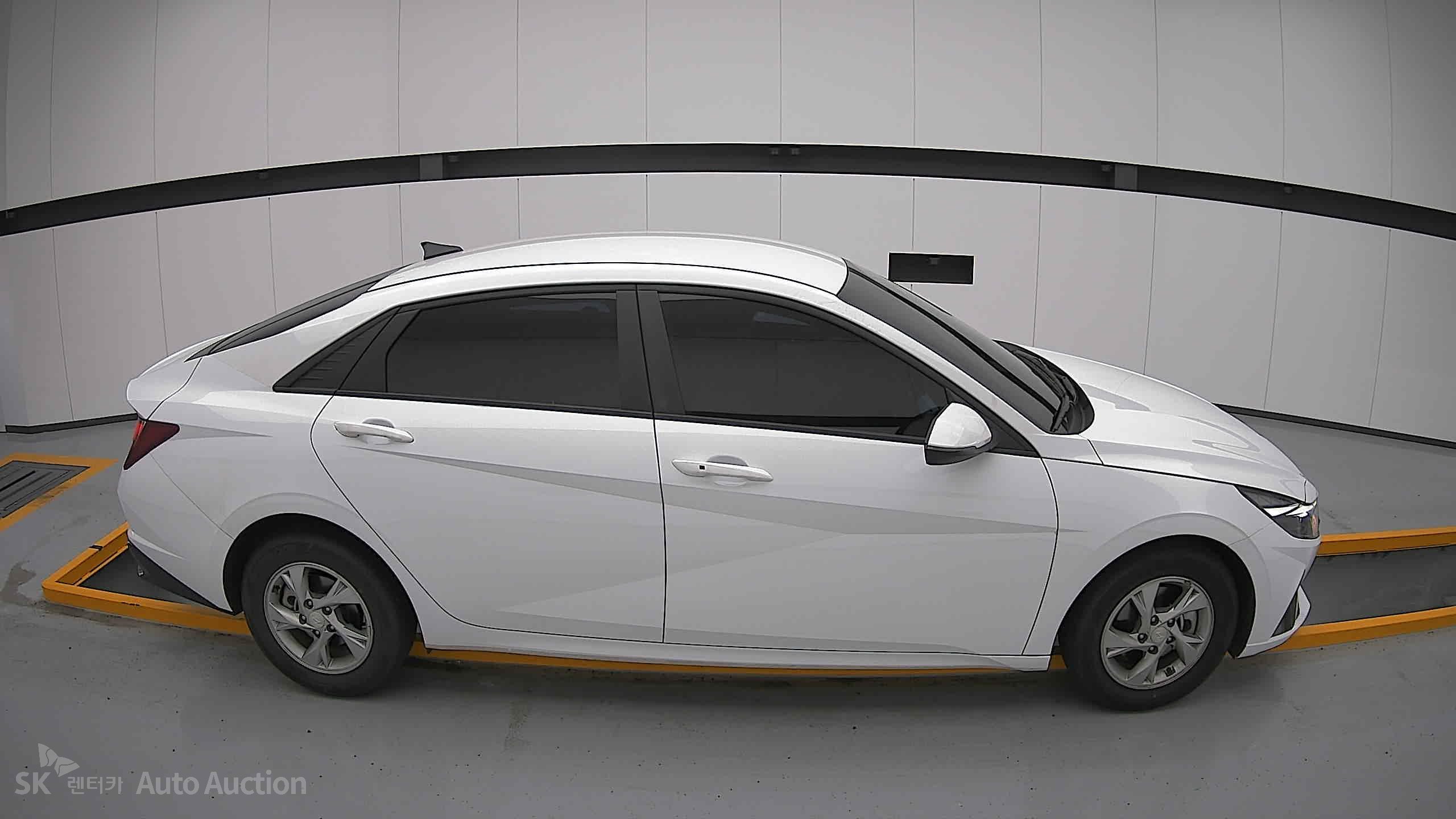 2023 - hyundai avante