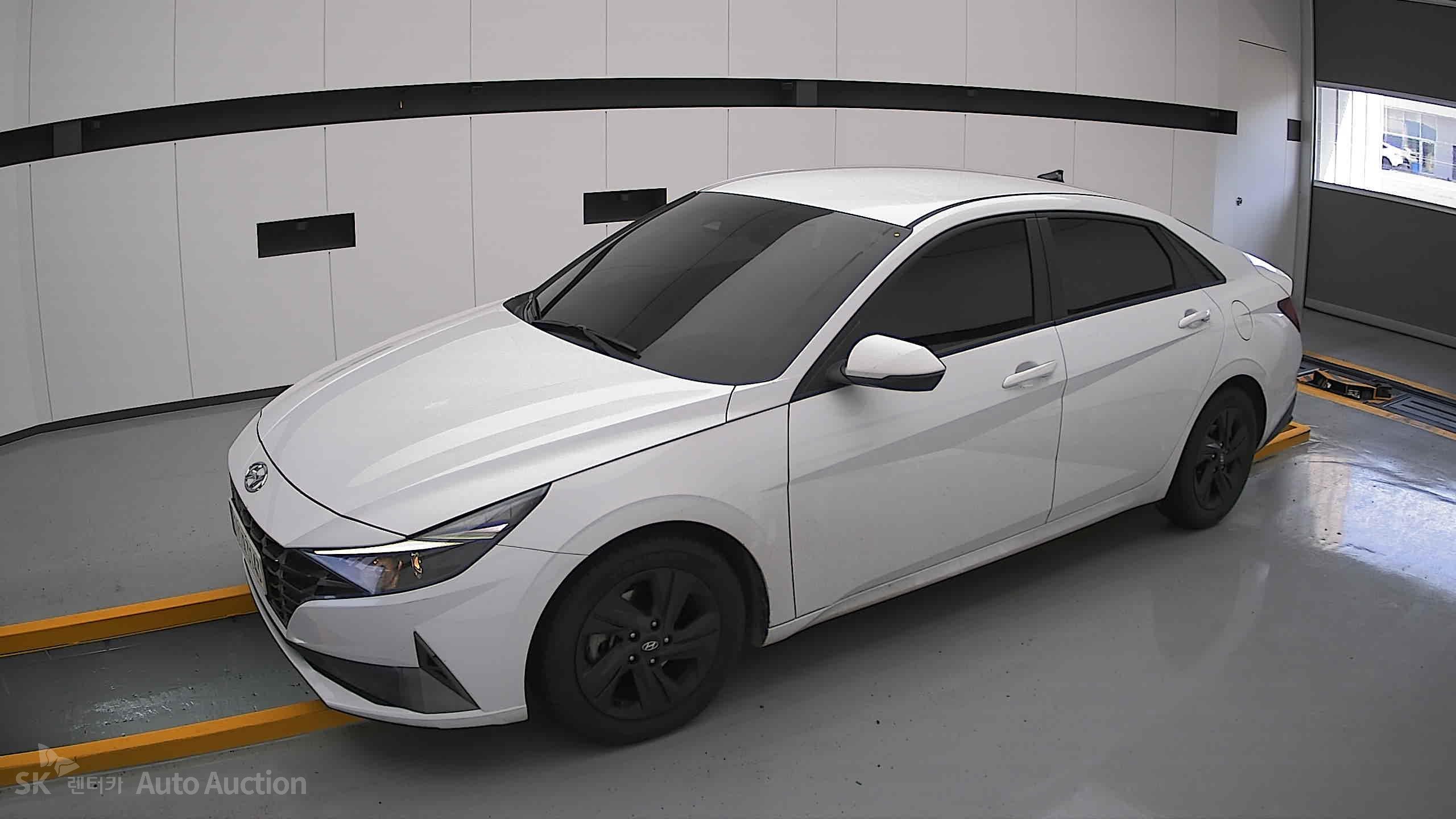 2023 - hyundai avante