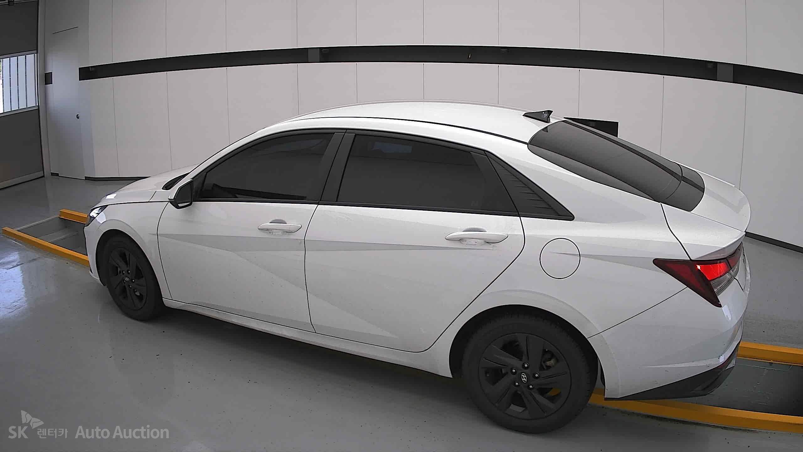 2023 - hyundai avante