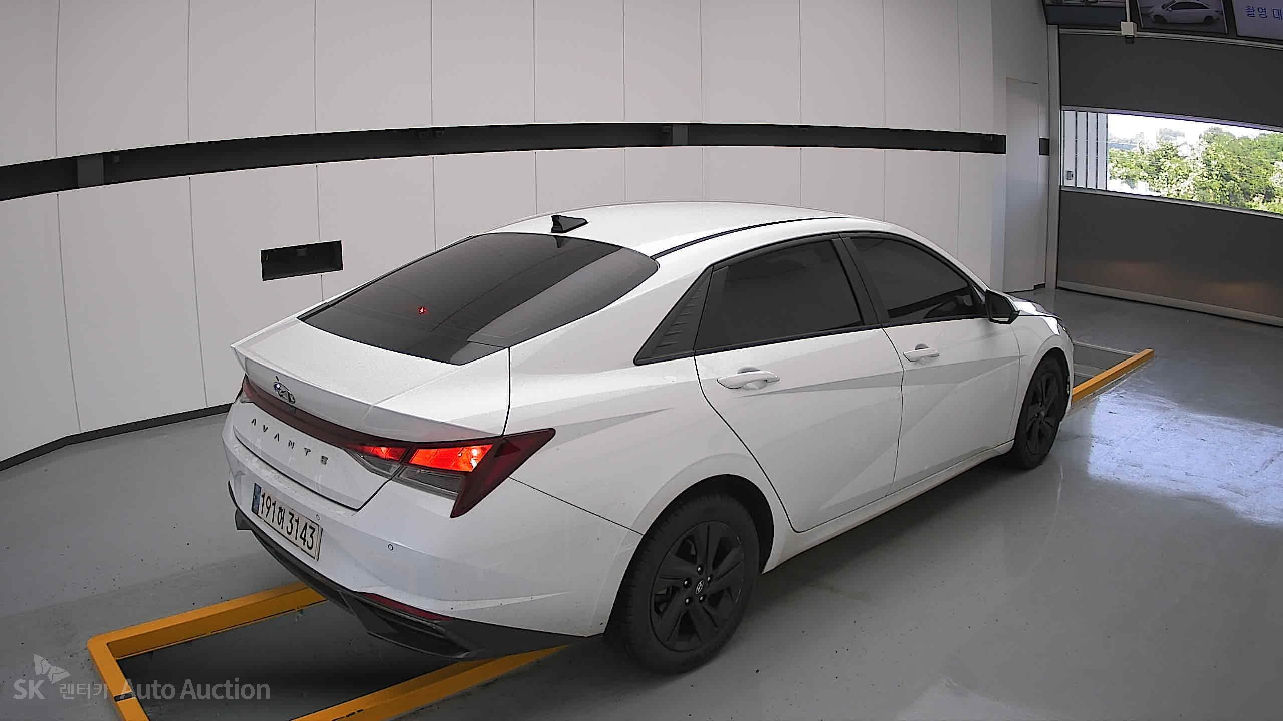 2023 - hyundai avante