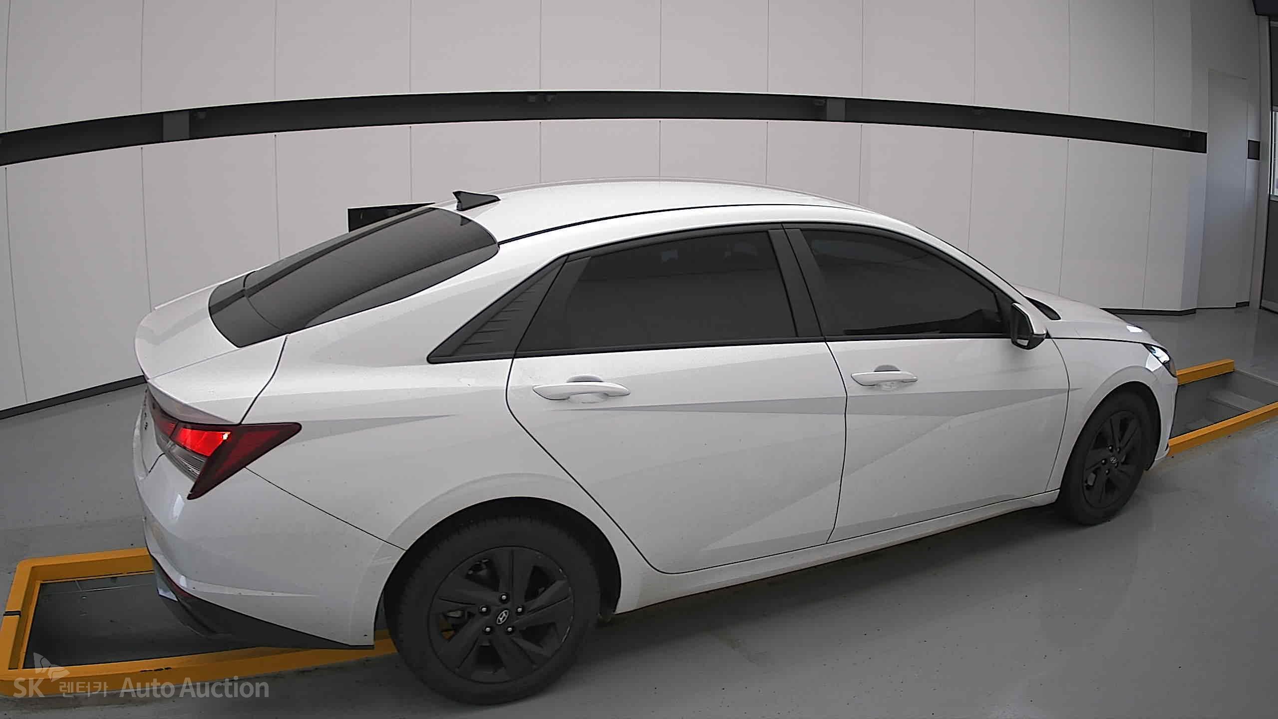 2023 - hyundai avante