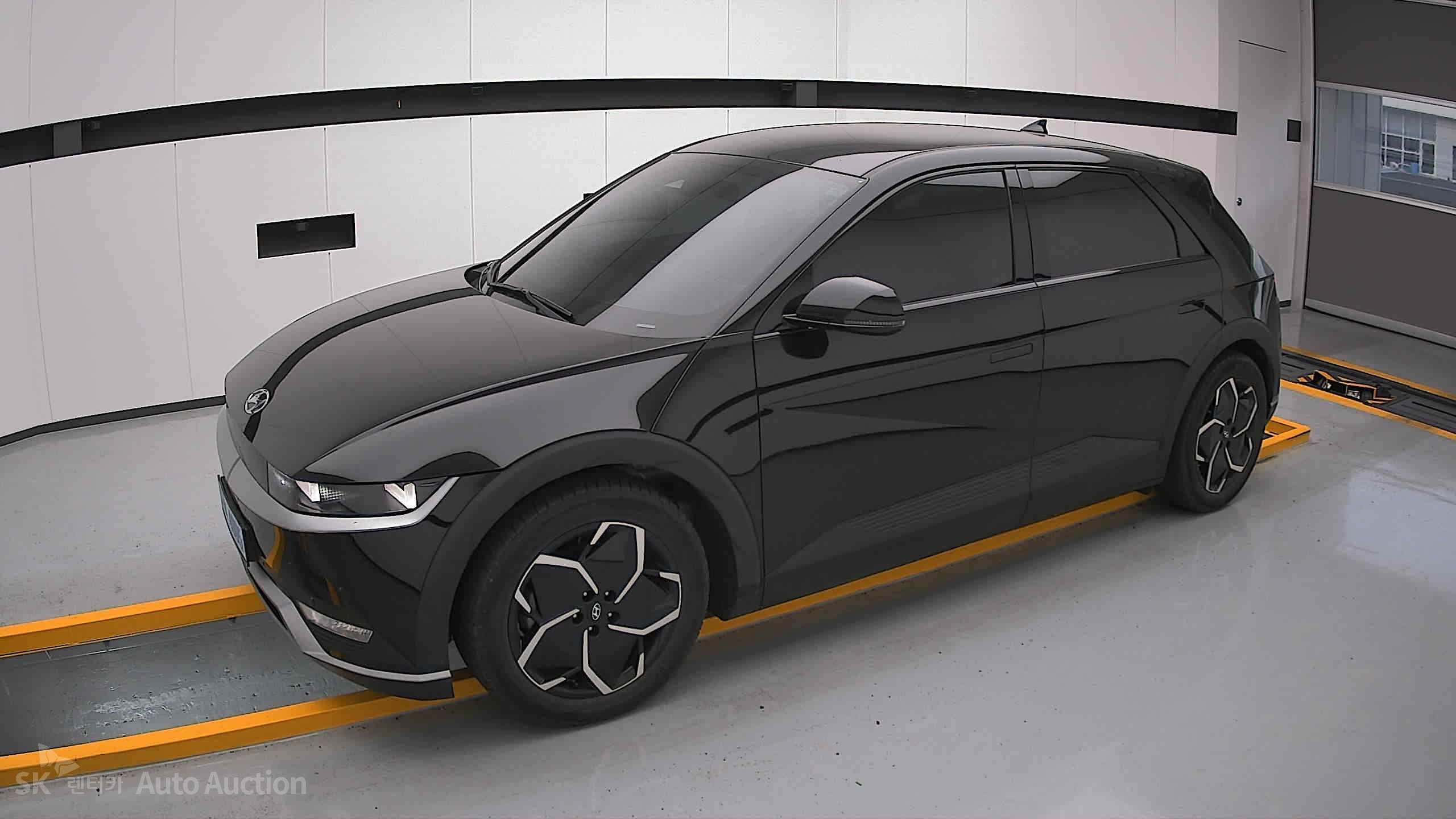 2022 - hyundai ioniq