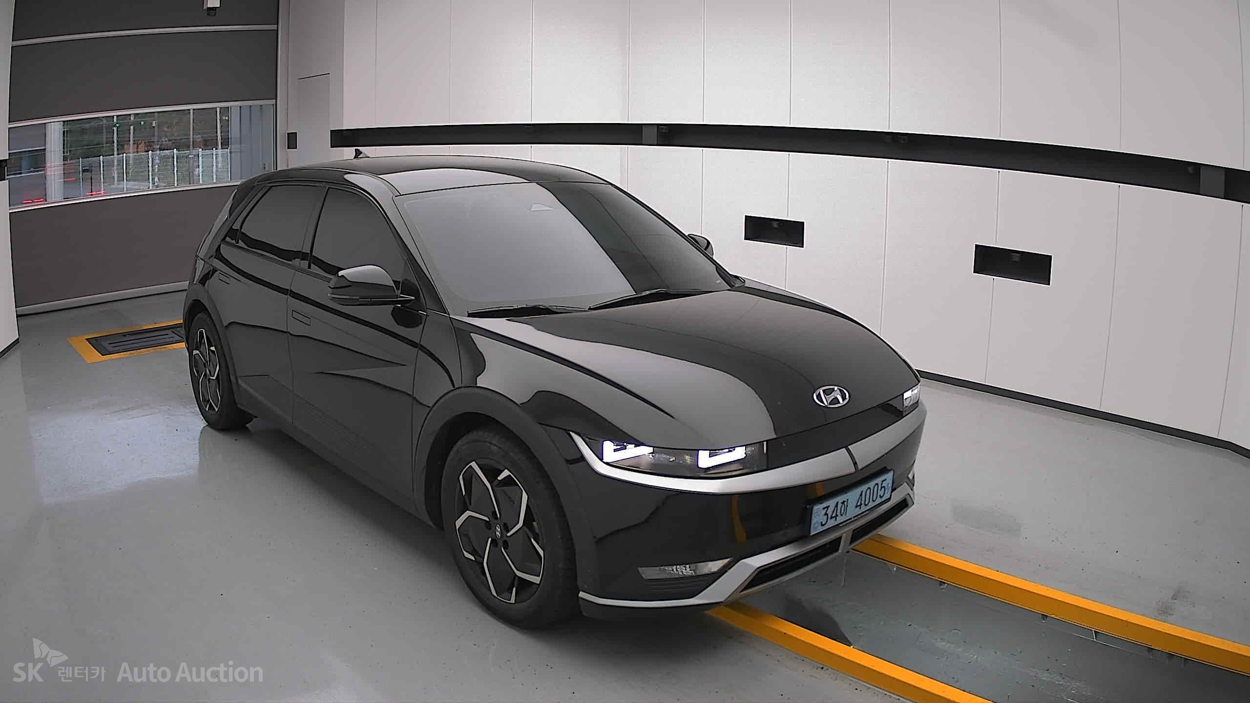 2022 - hyundai ioniq