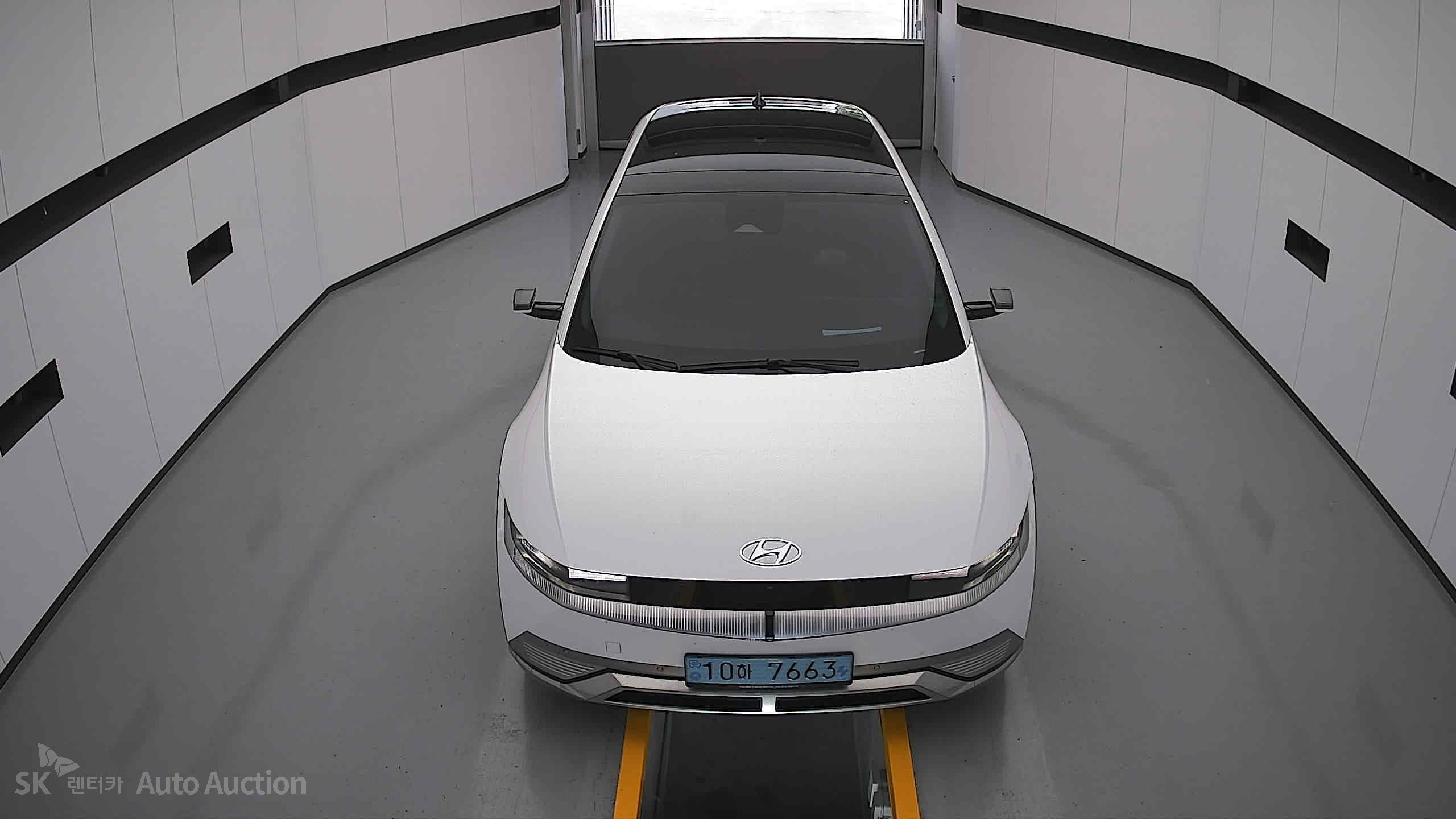 2023 - hyundai ioniq