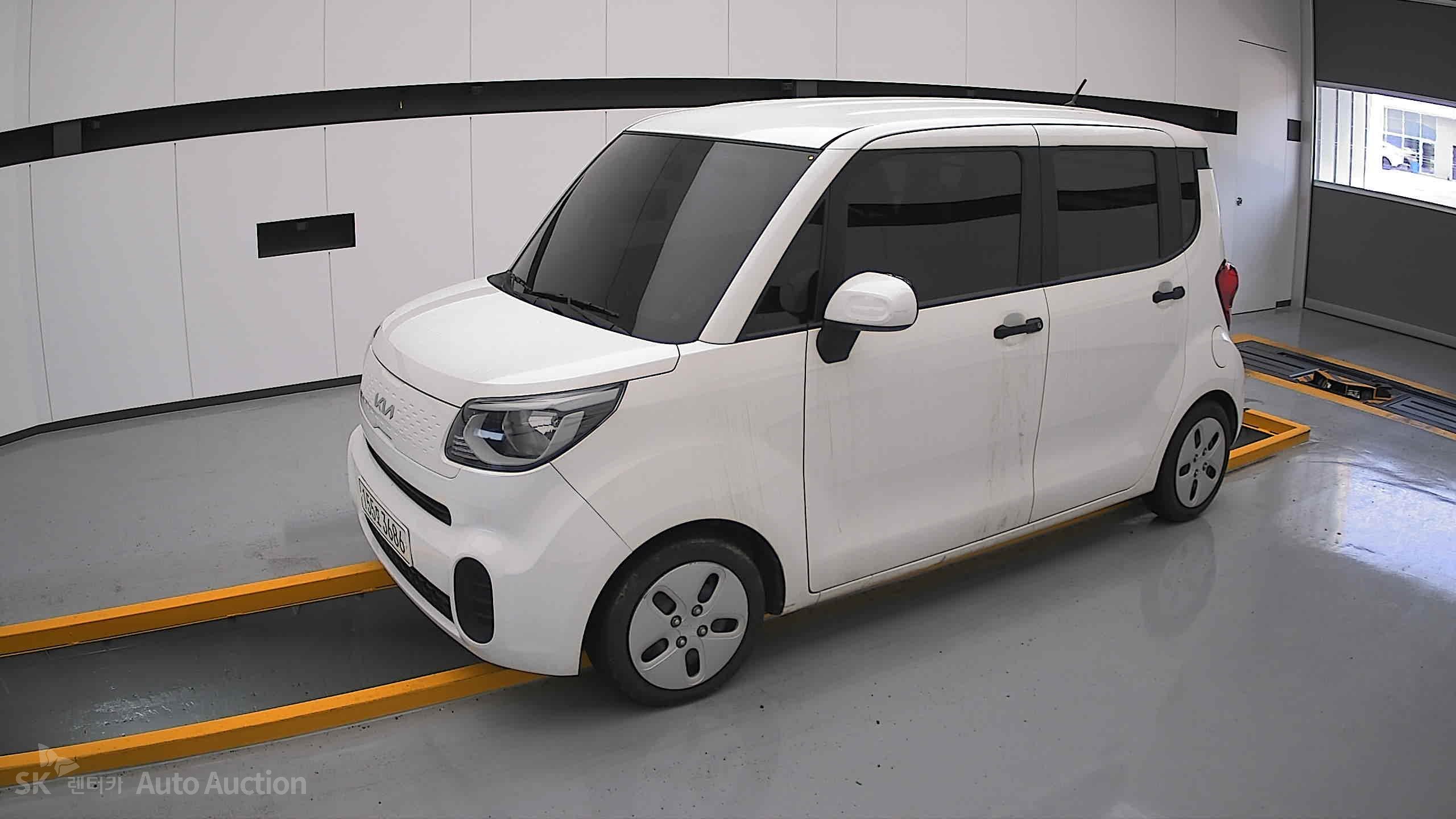 2022 - kia ray