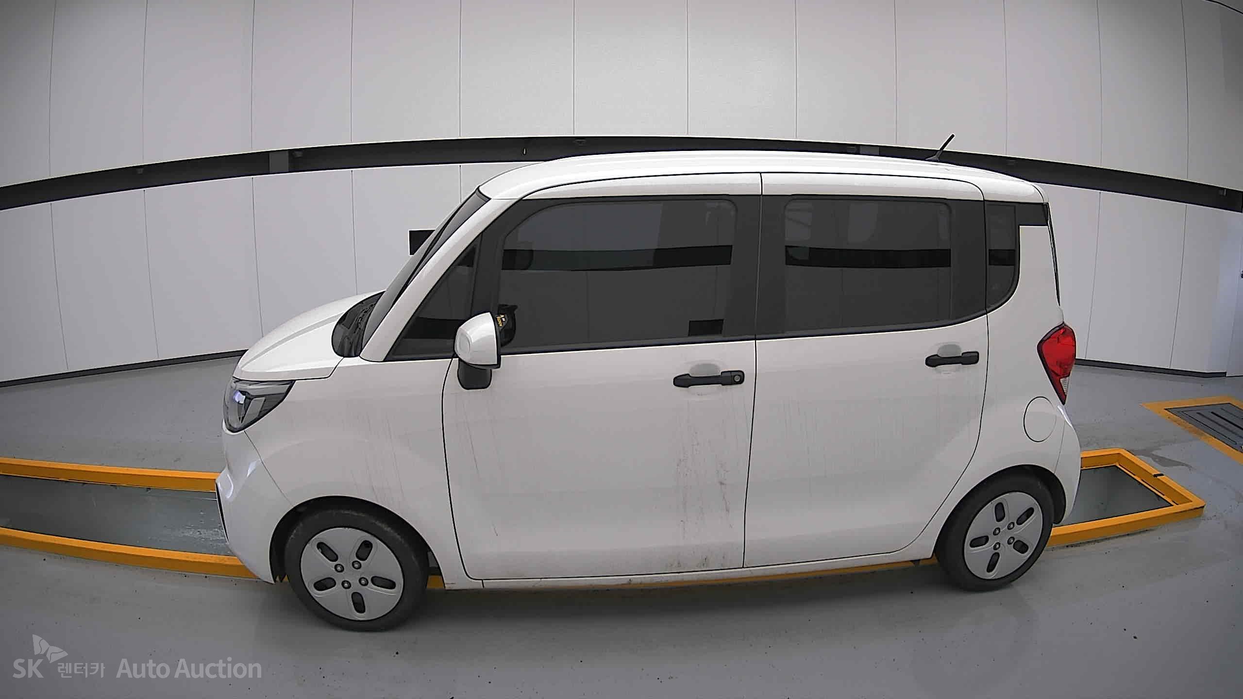 2022 - kia ray