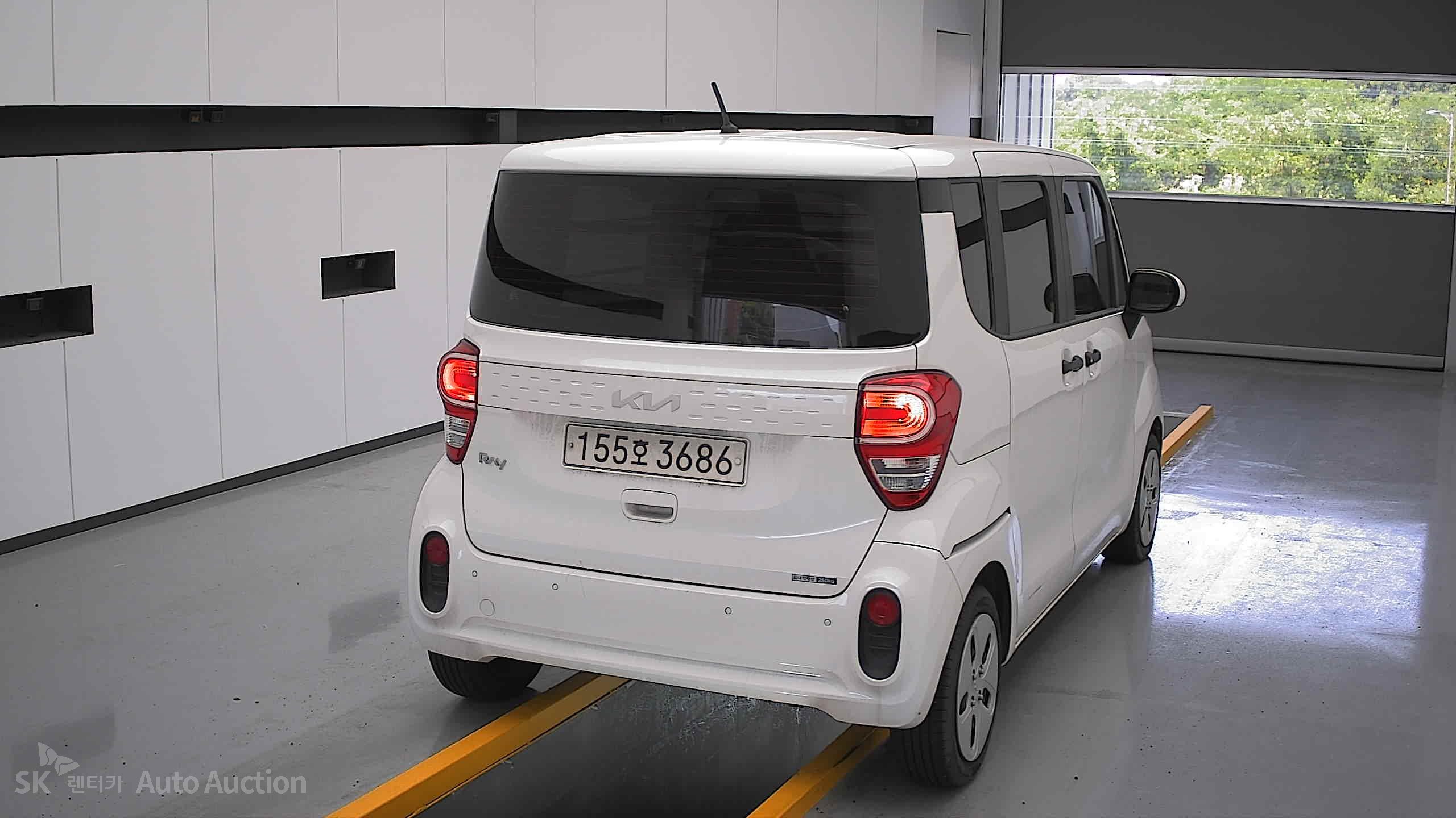 2022 - kia ray