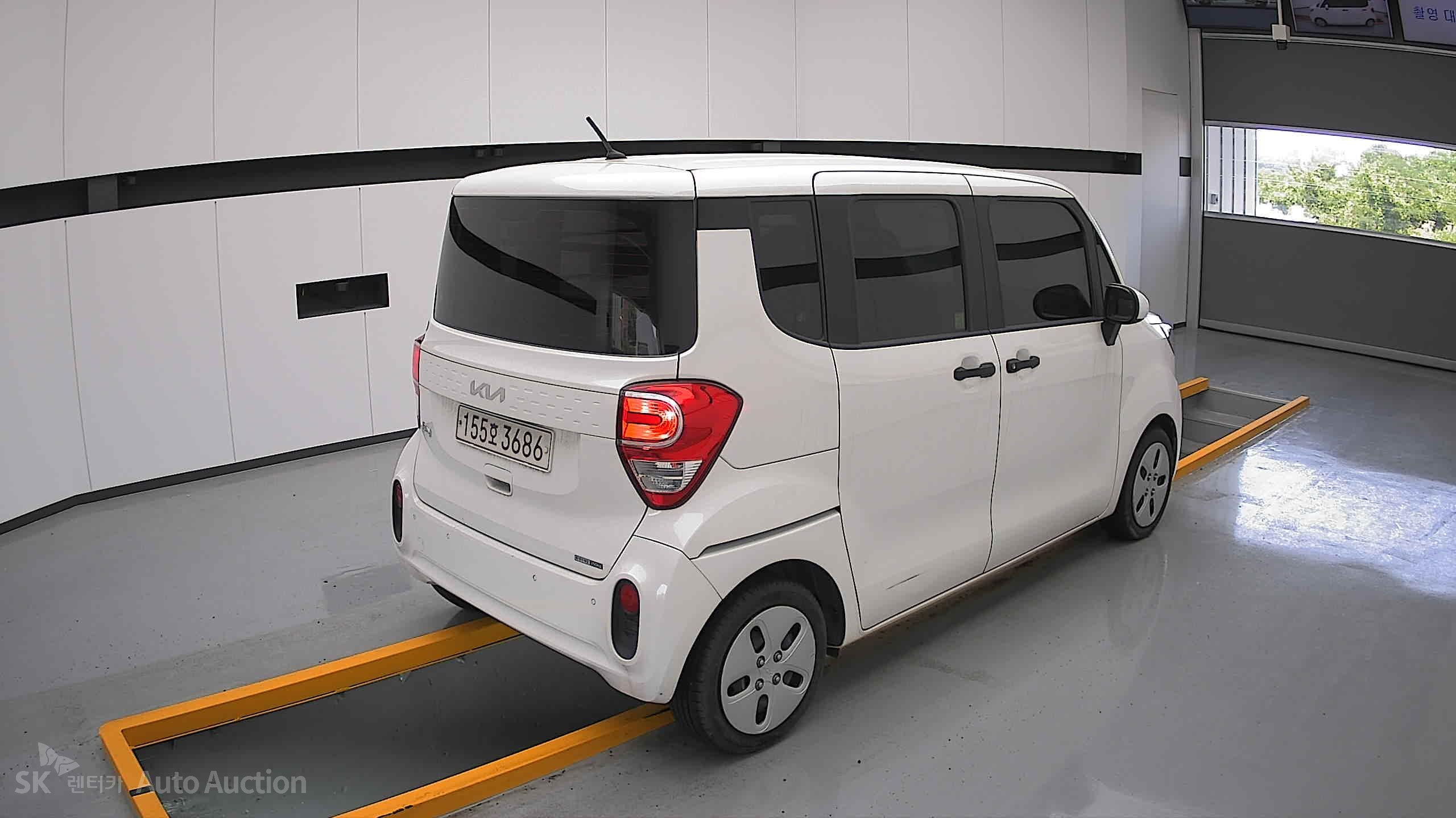 2022 - kia ray