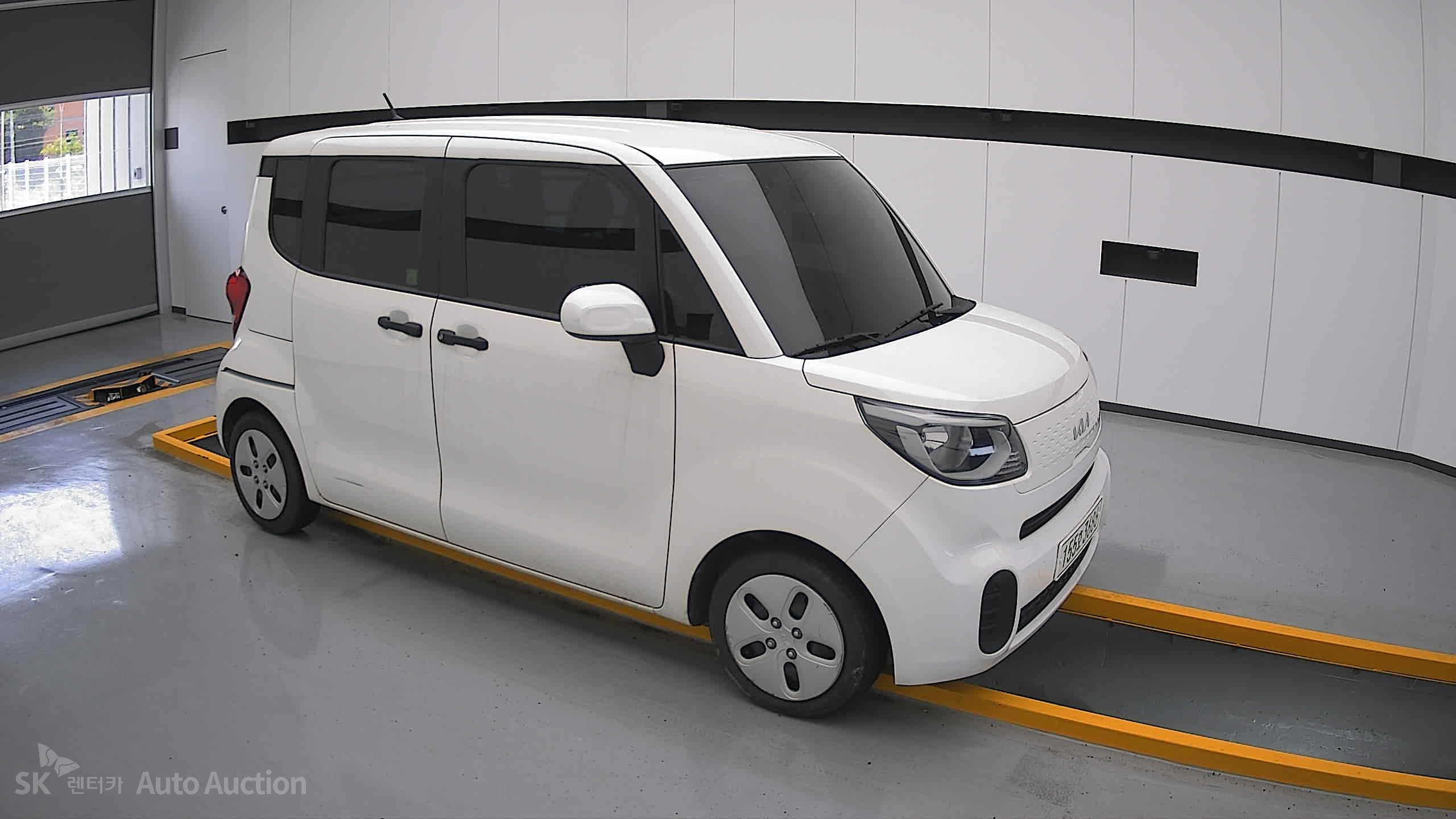2022 - kia ray