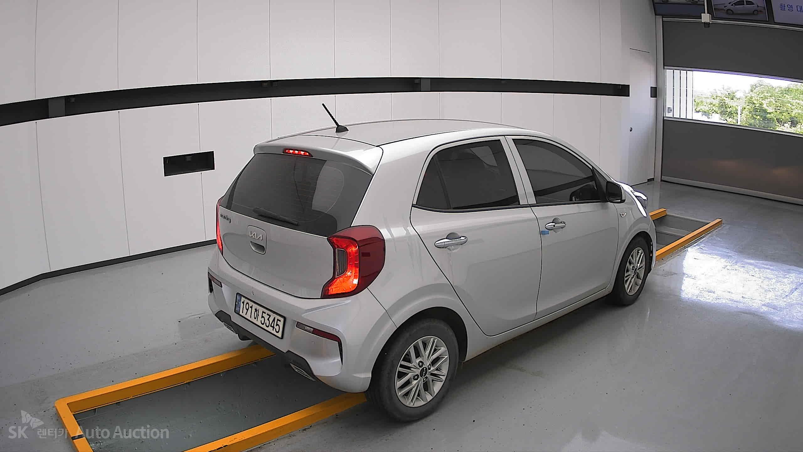 2022 - kia morning