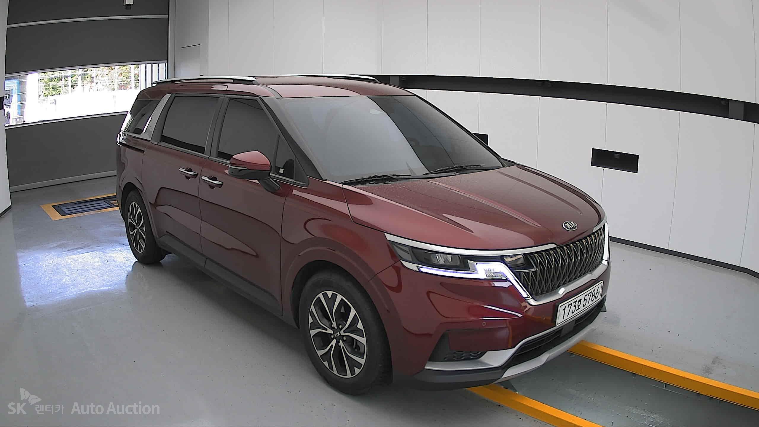 2021 - kia carnival