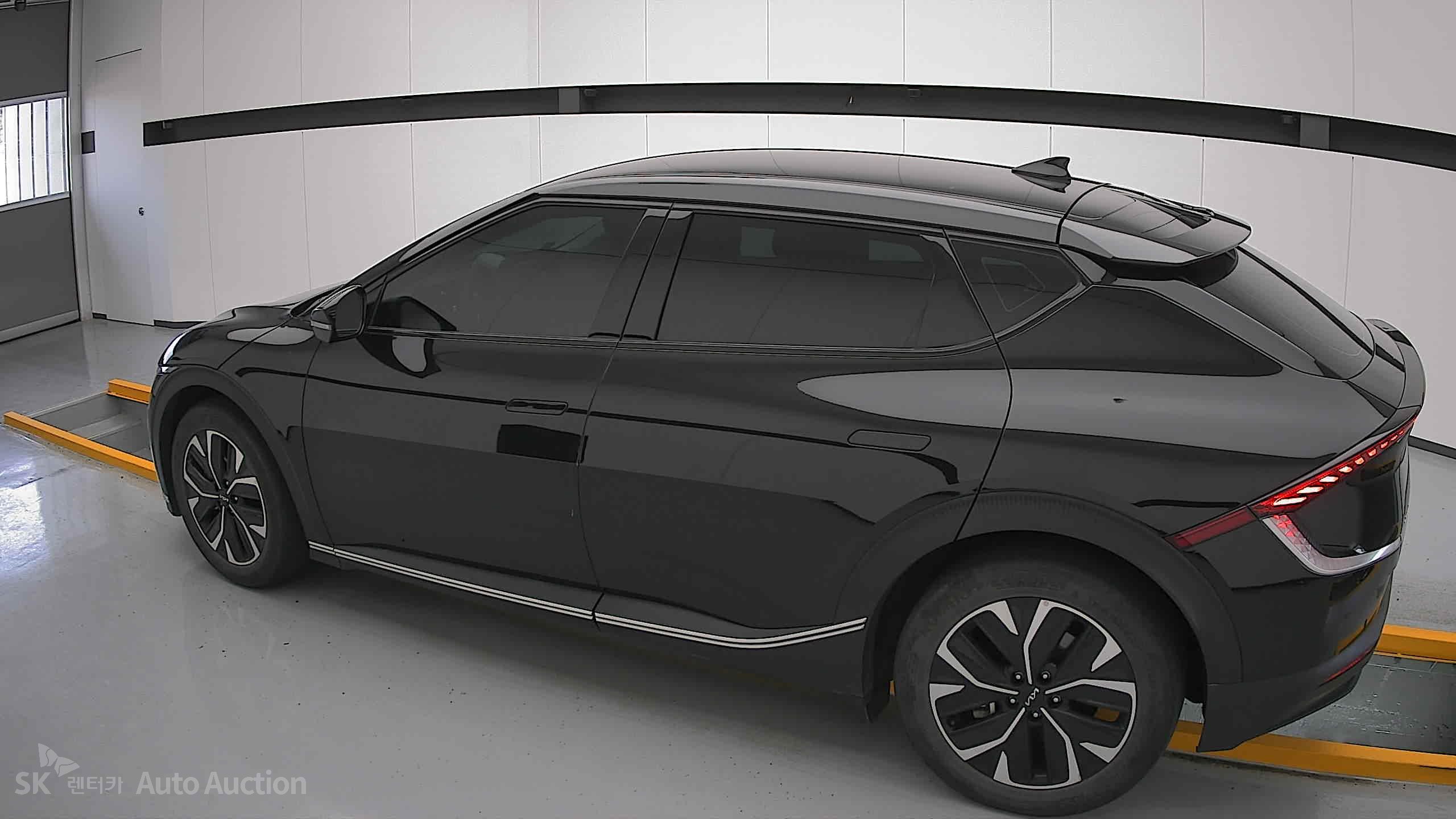 2022 - kia ev6