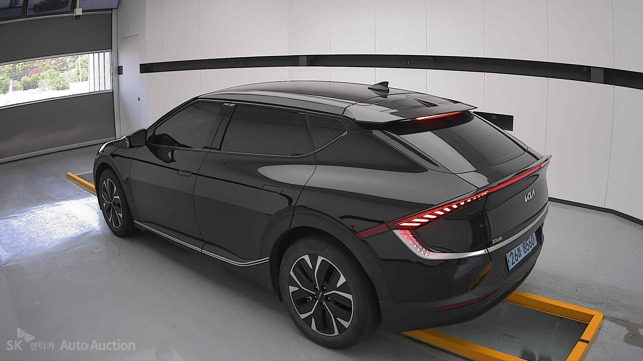 2022 - kia ev6
