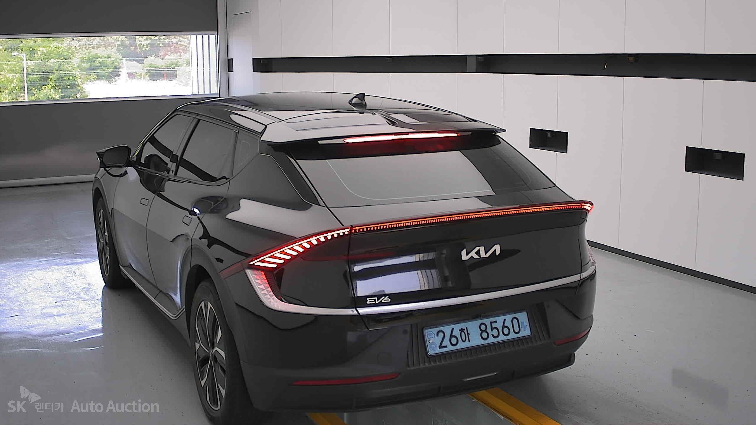 2022 - kia ev6