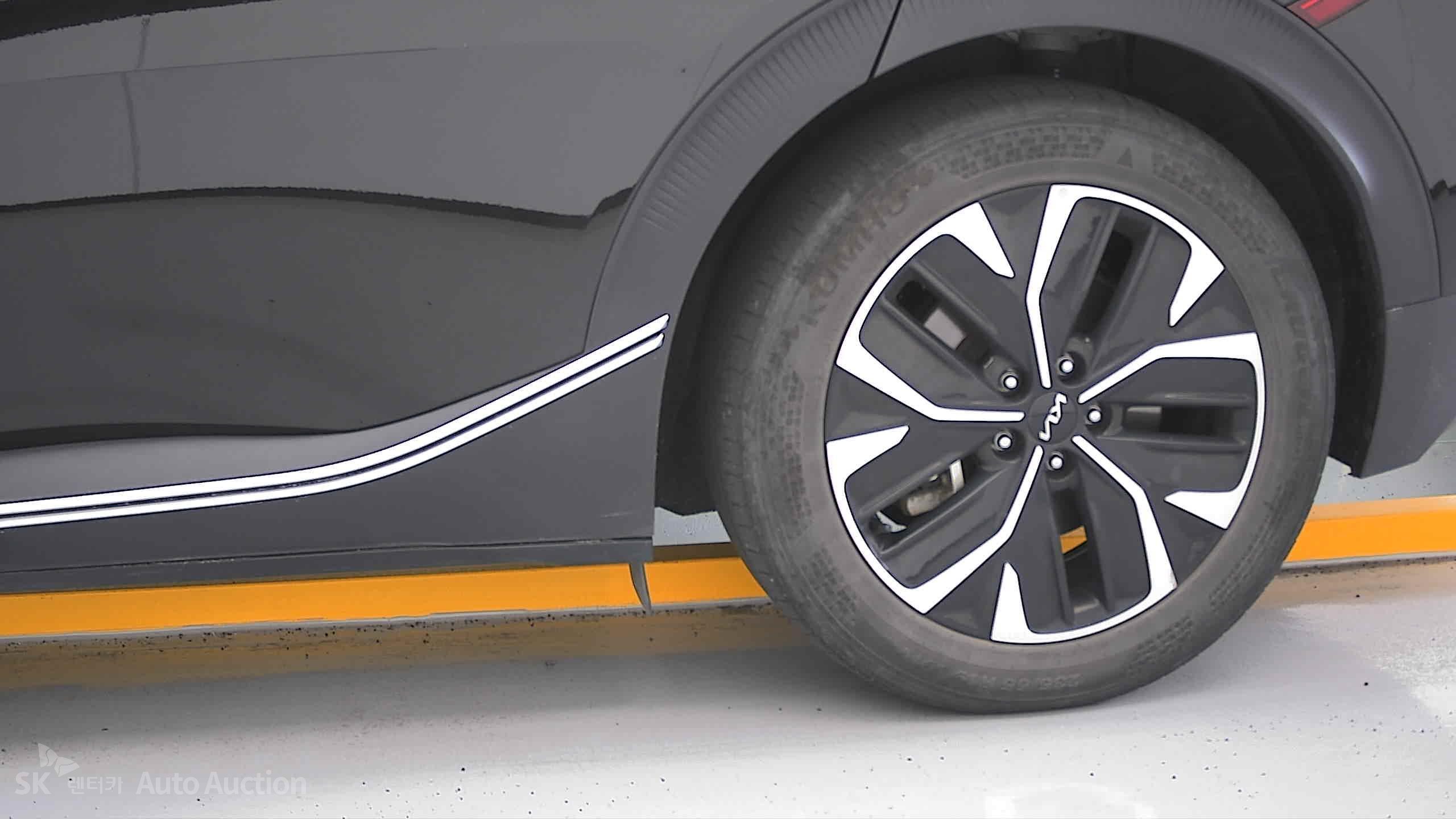 2022 - kia ev6