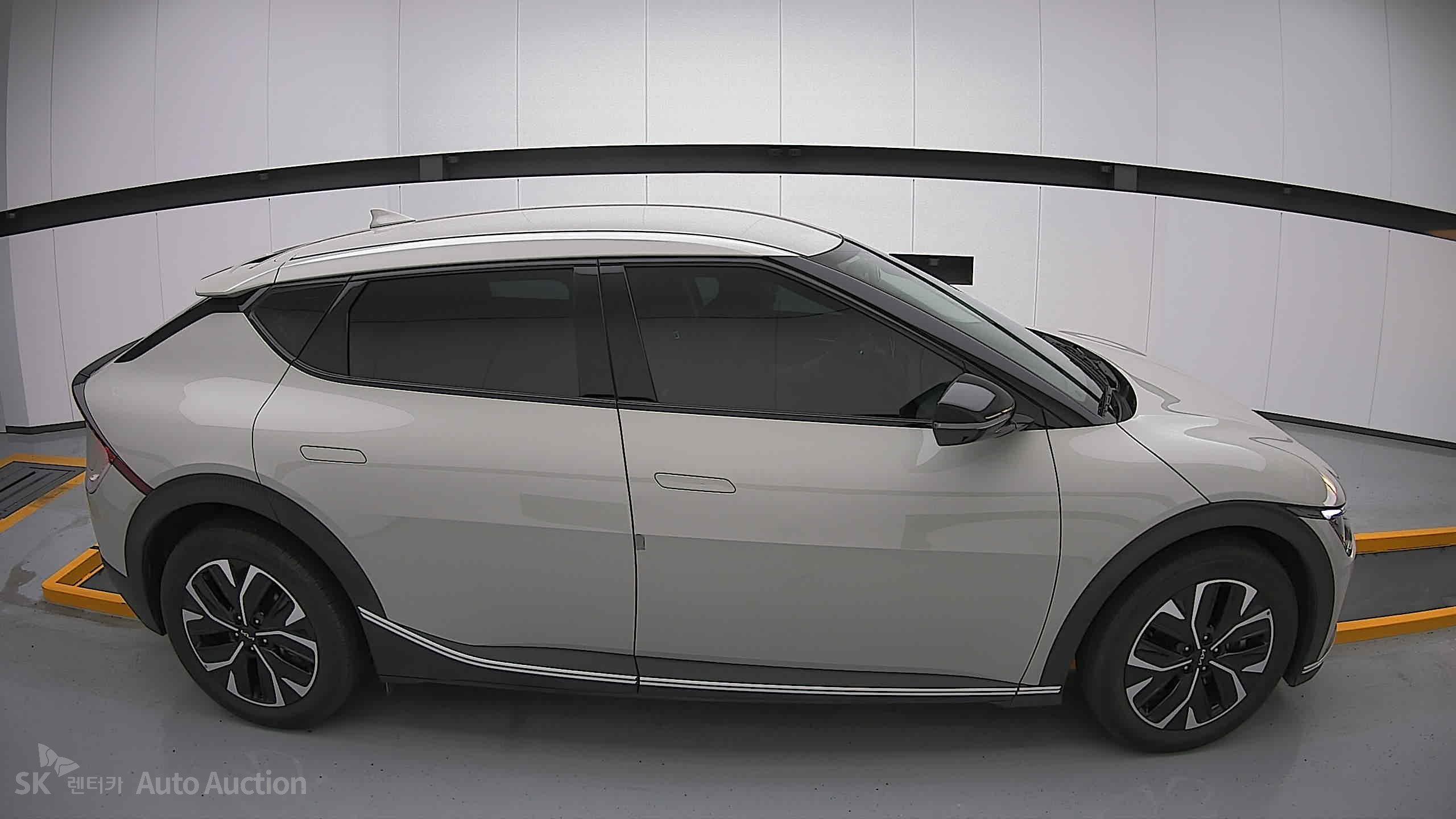 2023 - kia ev6