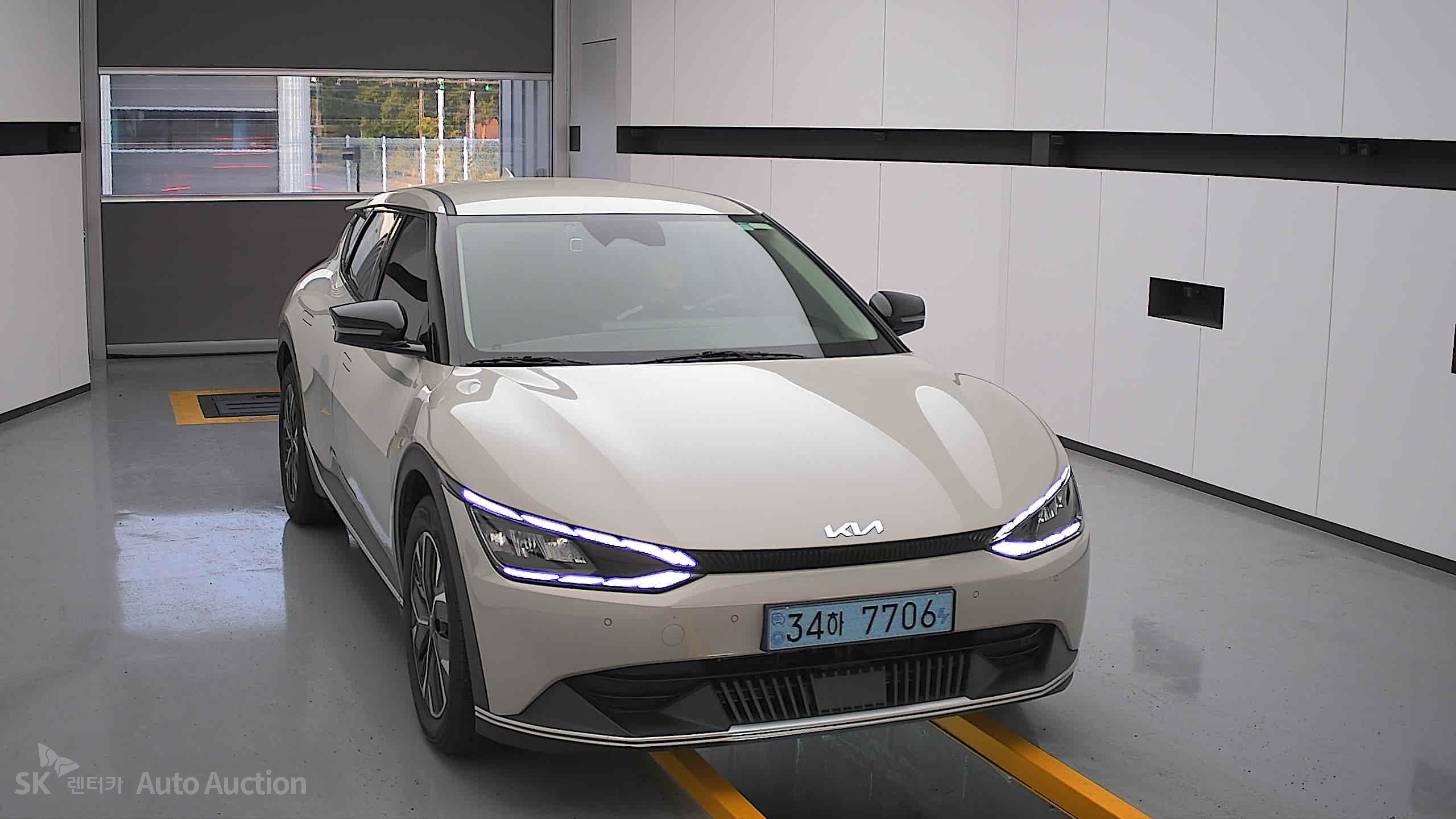 2023 - kia ev6
