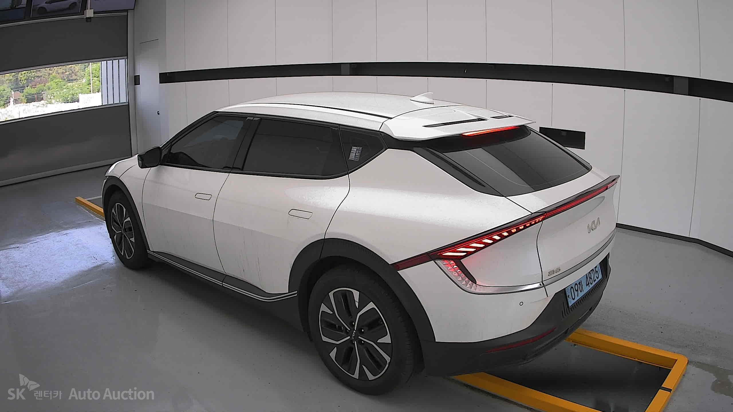2023 - kia ev6