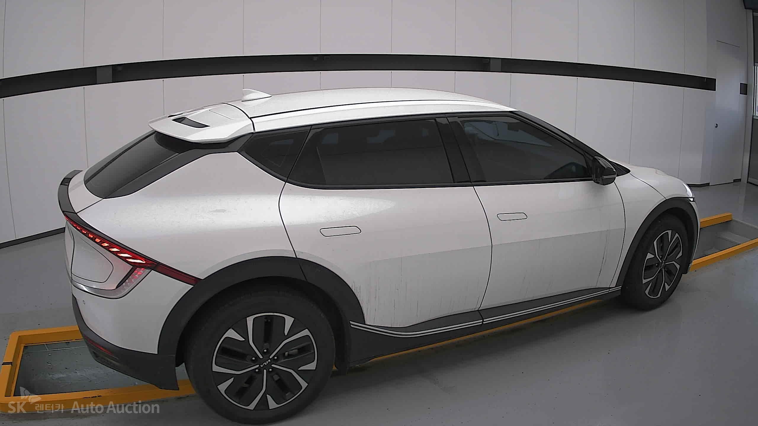 2023 - kia ev6