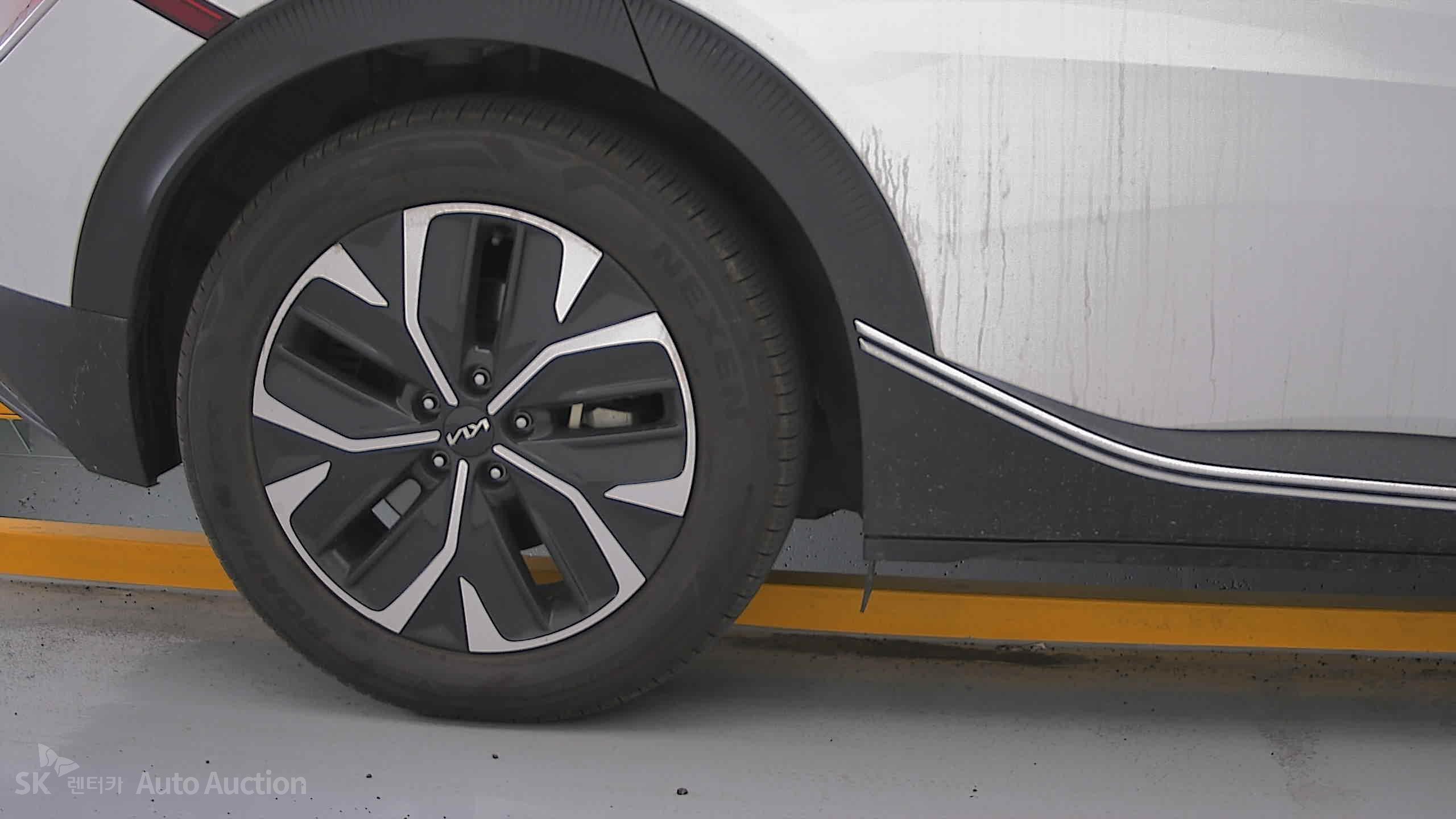 2023 - kia ev6