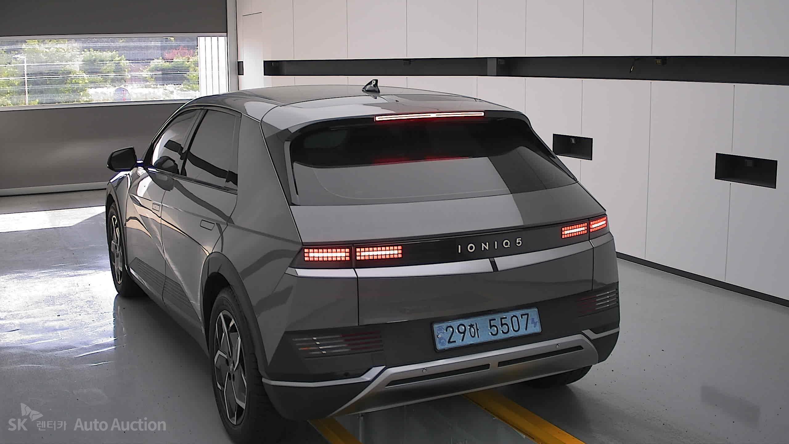 2022 - hyundai ioniq