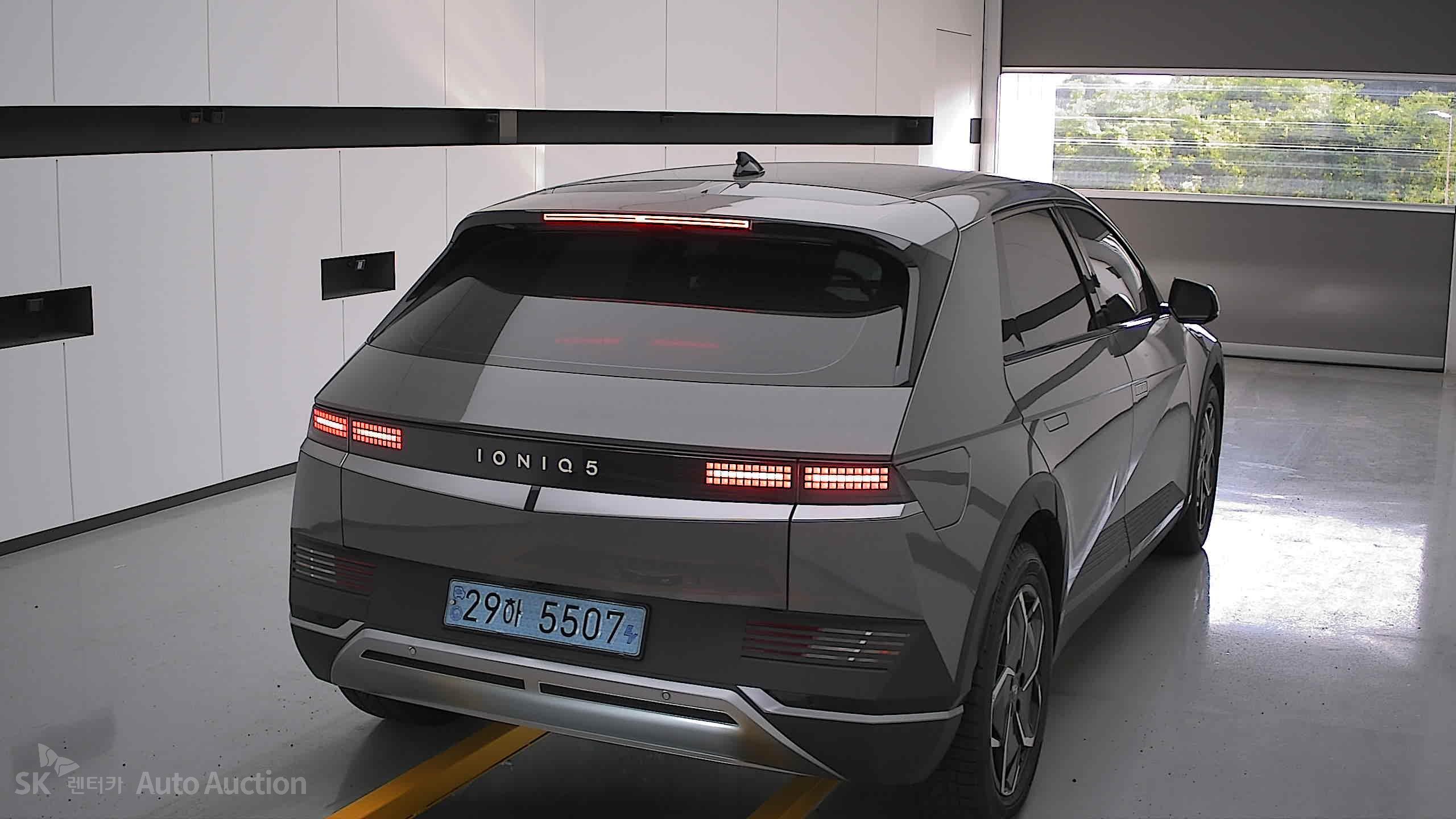 2022 - hyundai ioniq