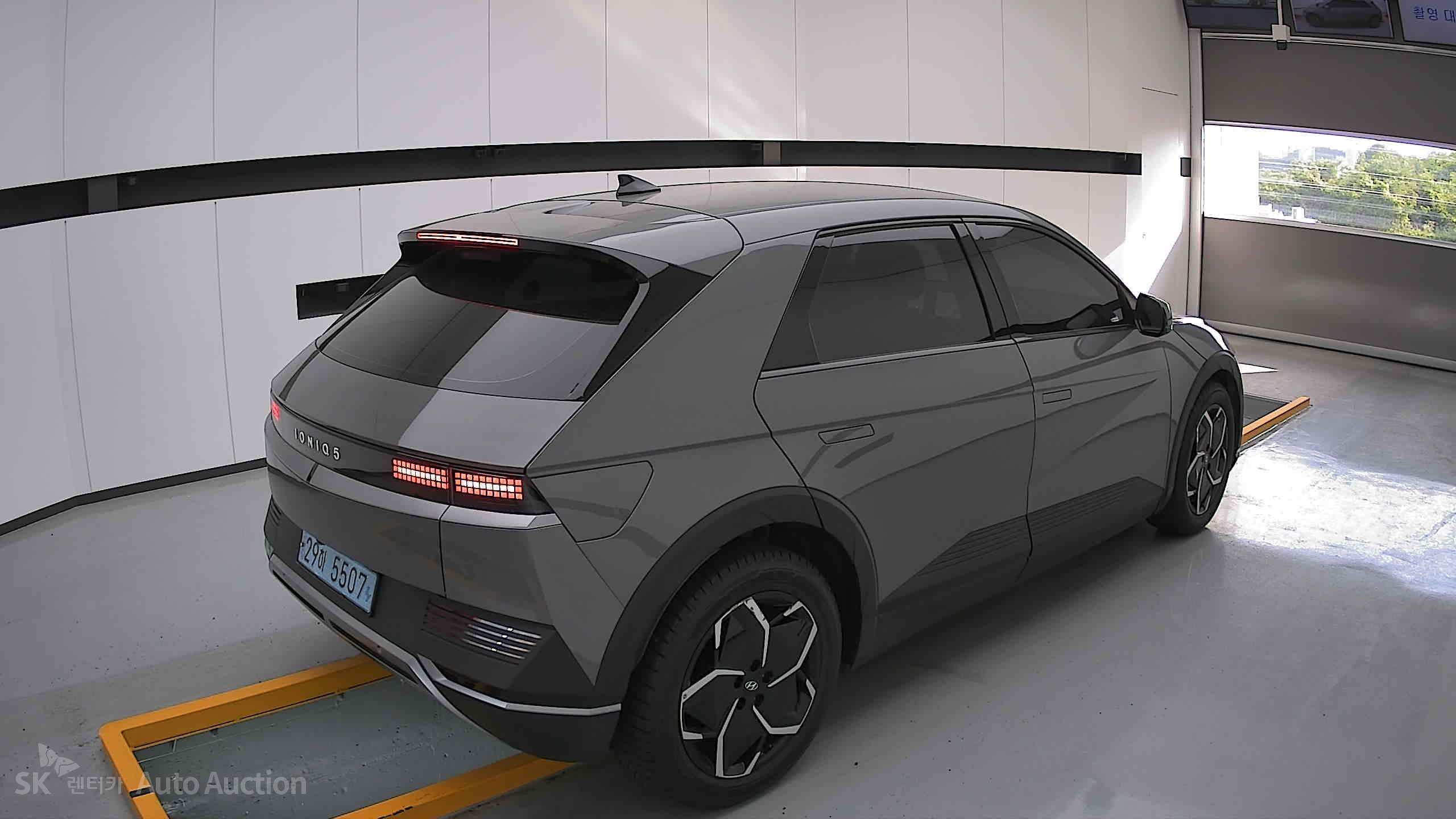 2022 - hyundai ioniq