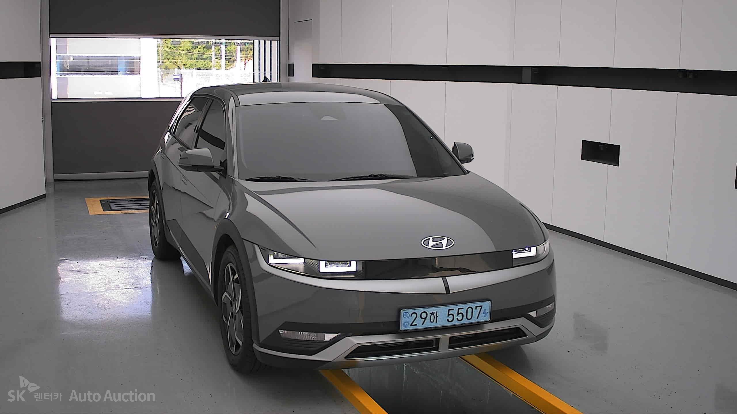 2022 - hyundai ioniq
