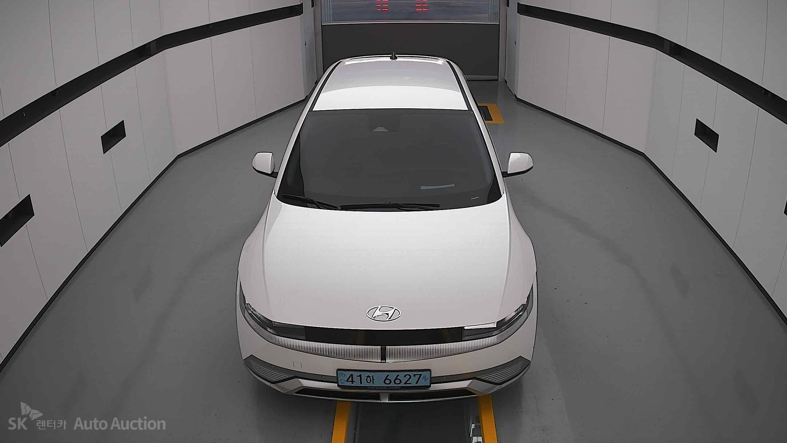 2023 - hyundai ioniq