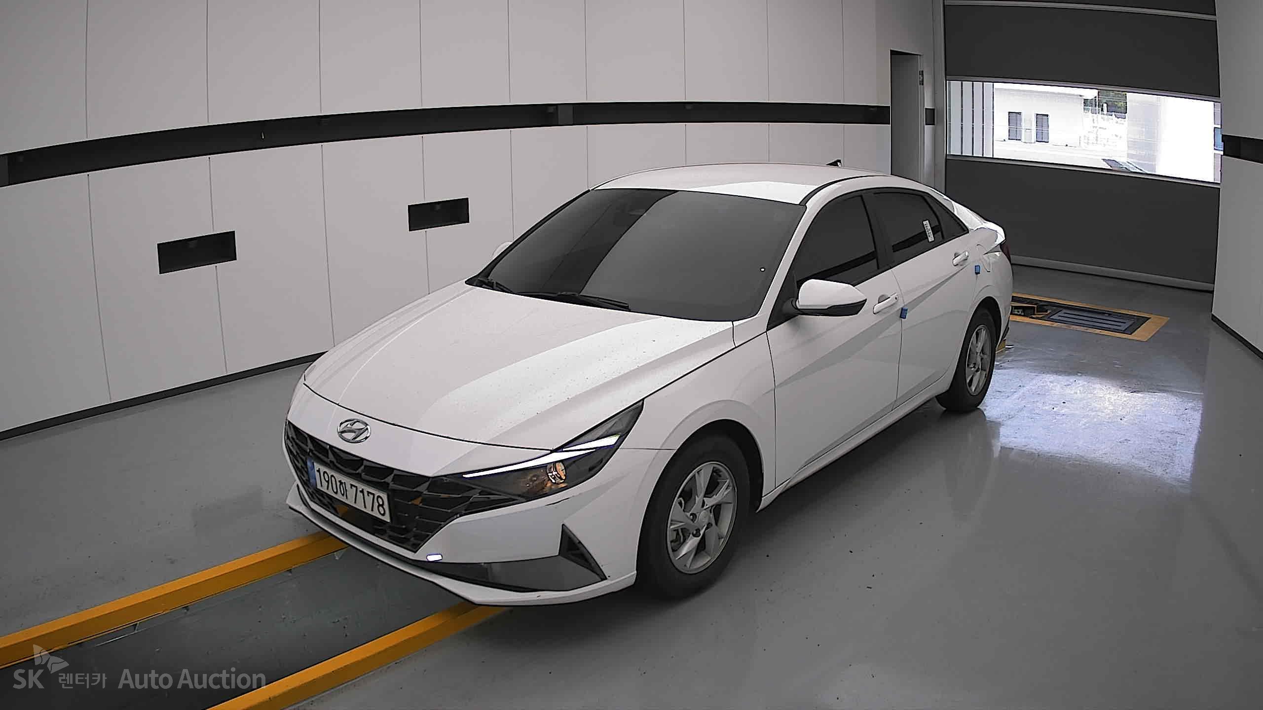 2023 - hyundai avante