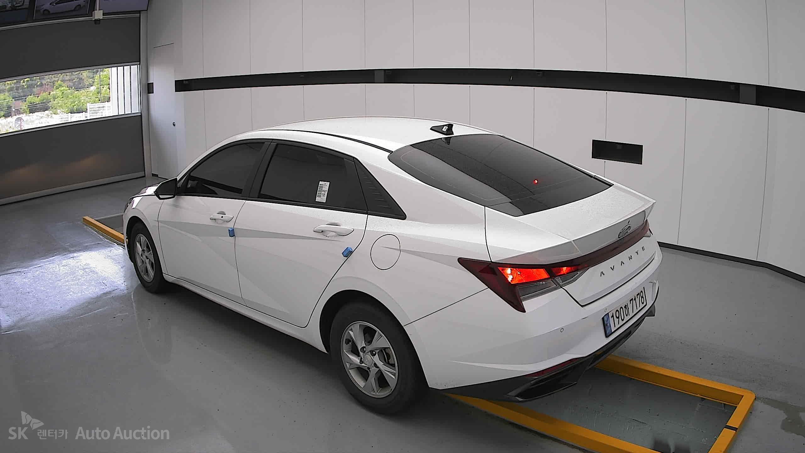 2023 - hyundai avante
