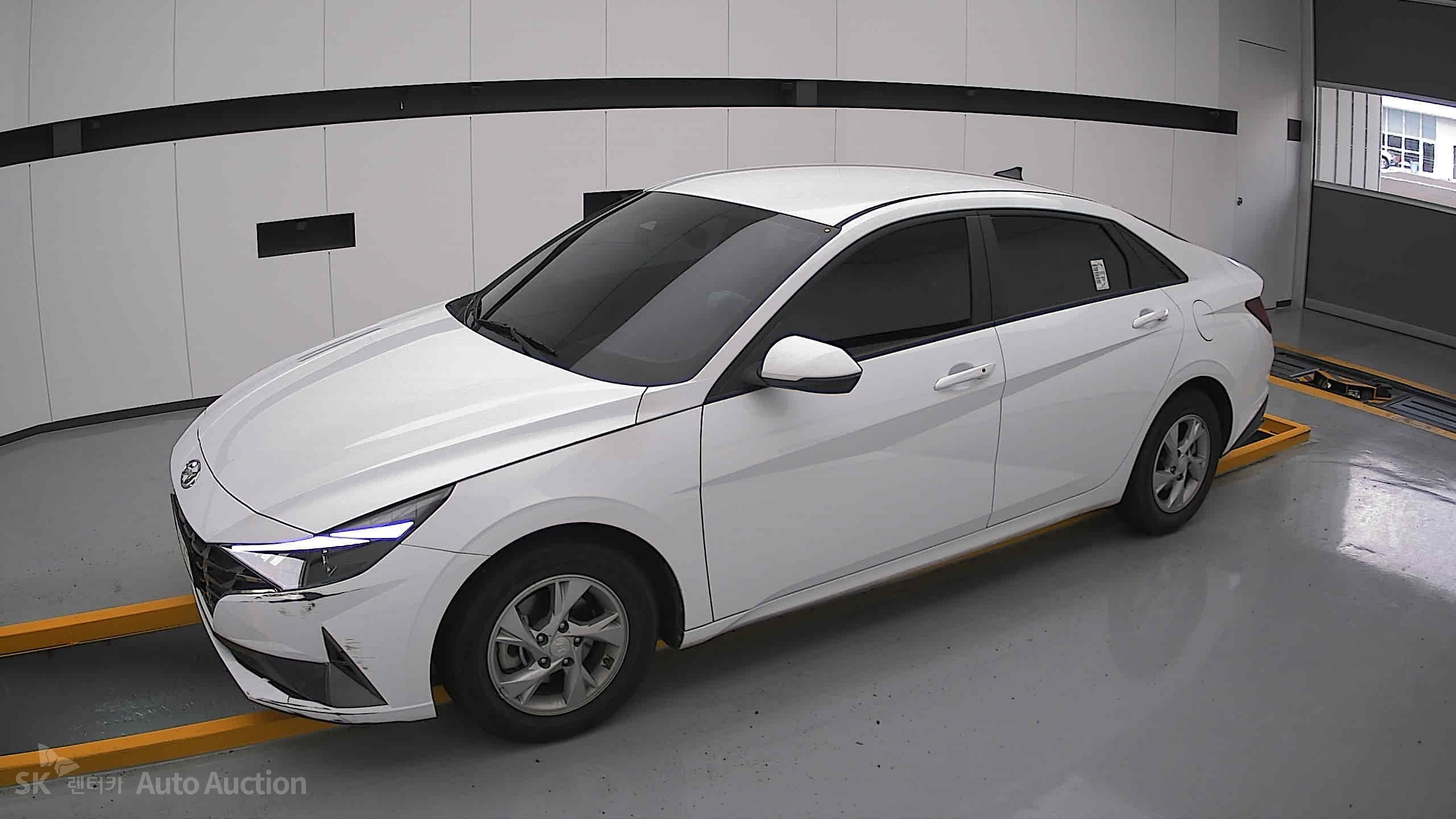 2023 - hyundai avante