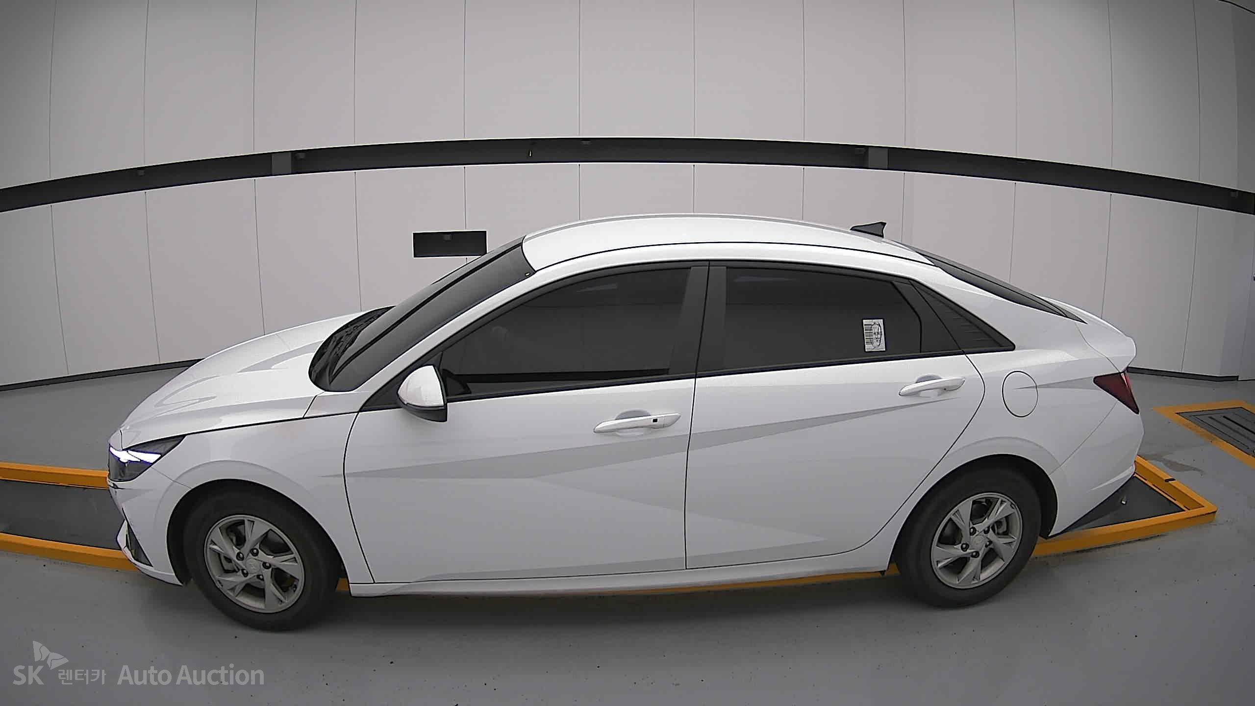 2023 - hyundai avante