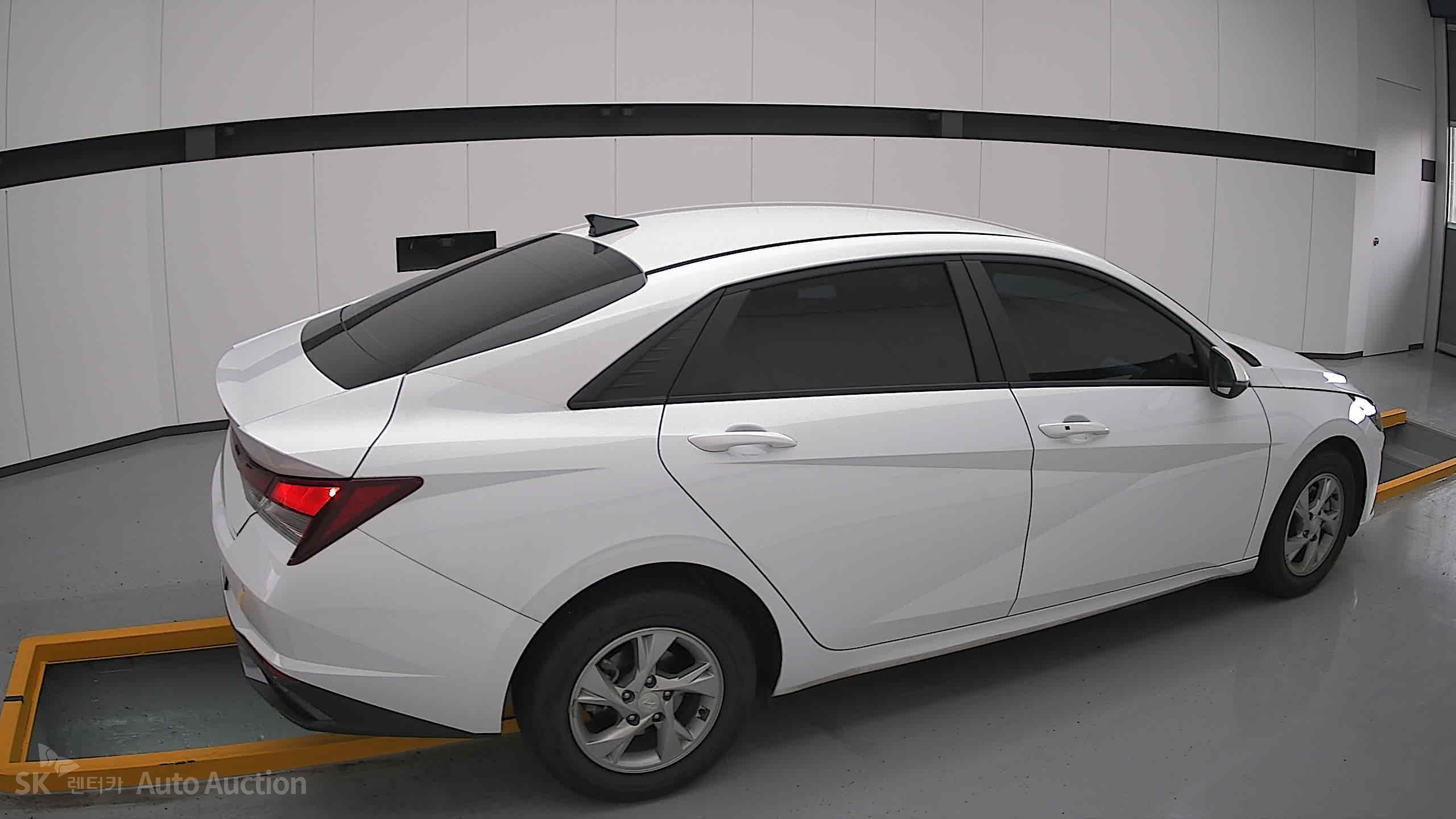 2023 - hyundai avante