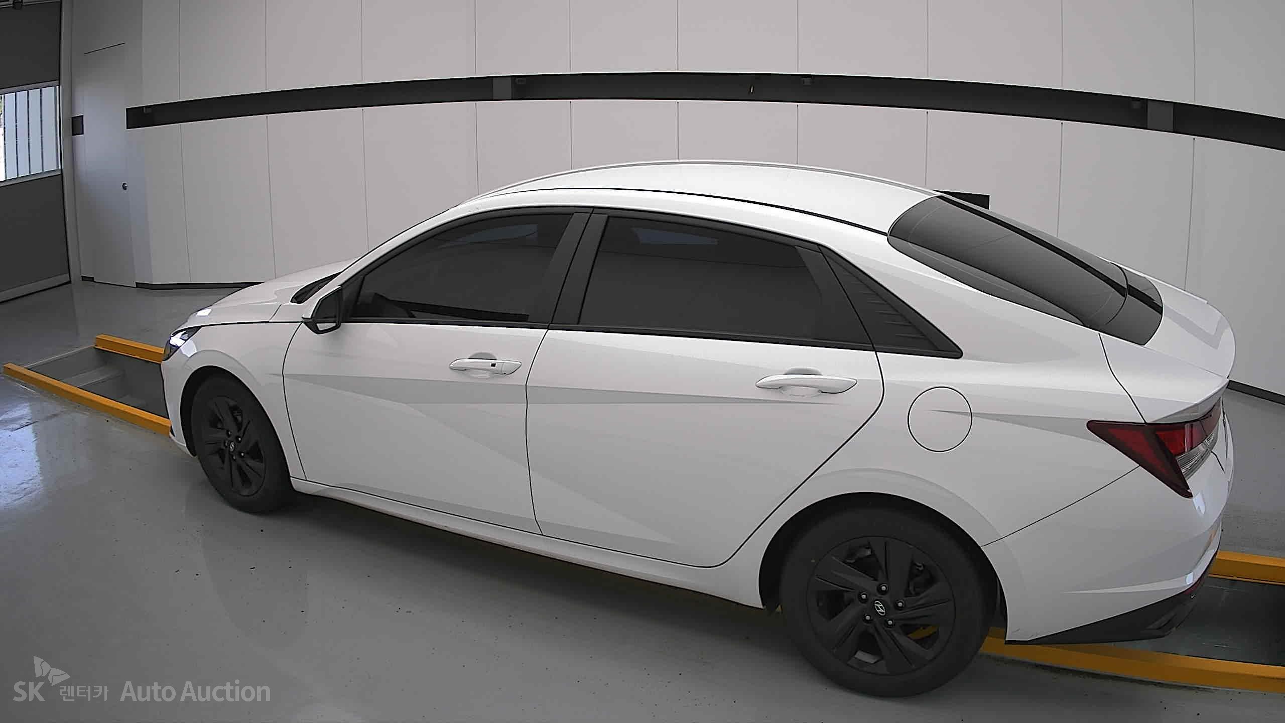 2023 - hyundai avante